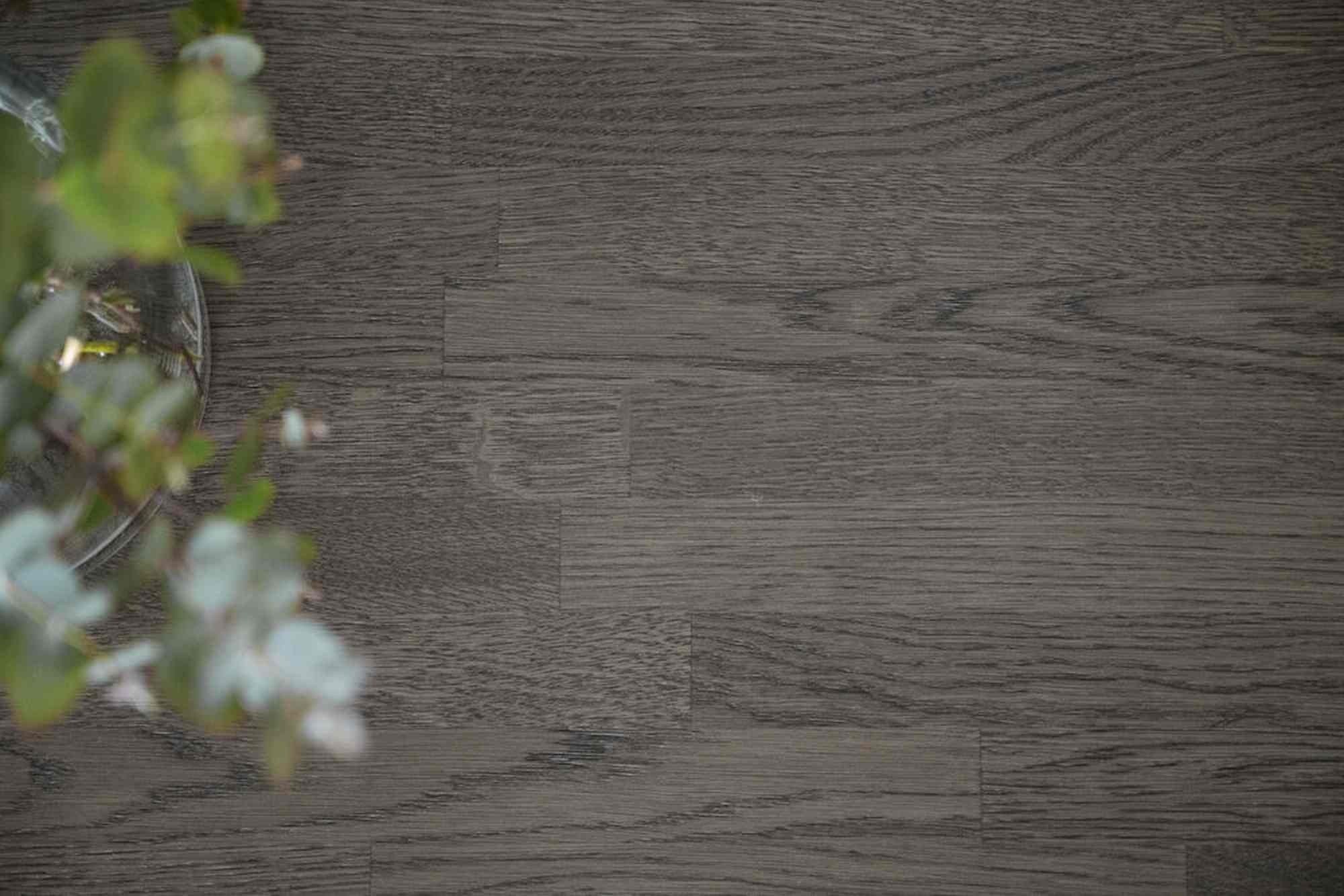 Design trifft Funktion: Esstisch Brooklyn, X-Gestell, 170cm, Braun.