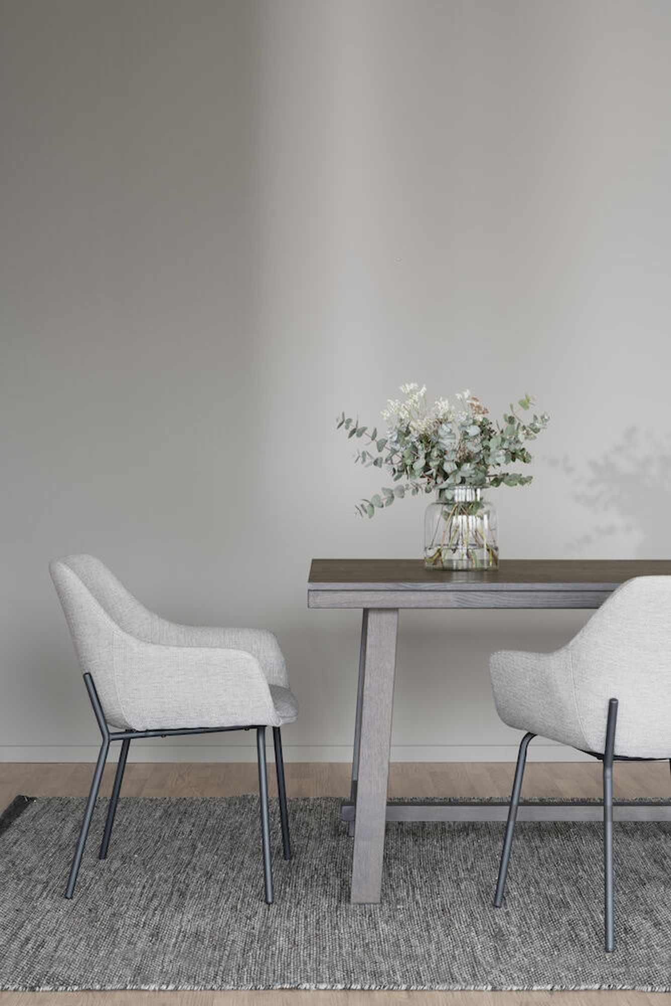 Hochwertiger Esstisch Brooklyn, Classic, 170cm, Braun für jede Einrichtung.