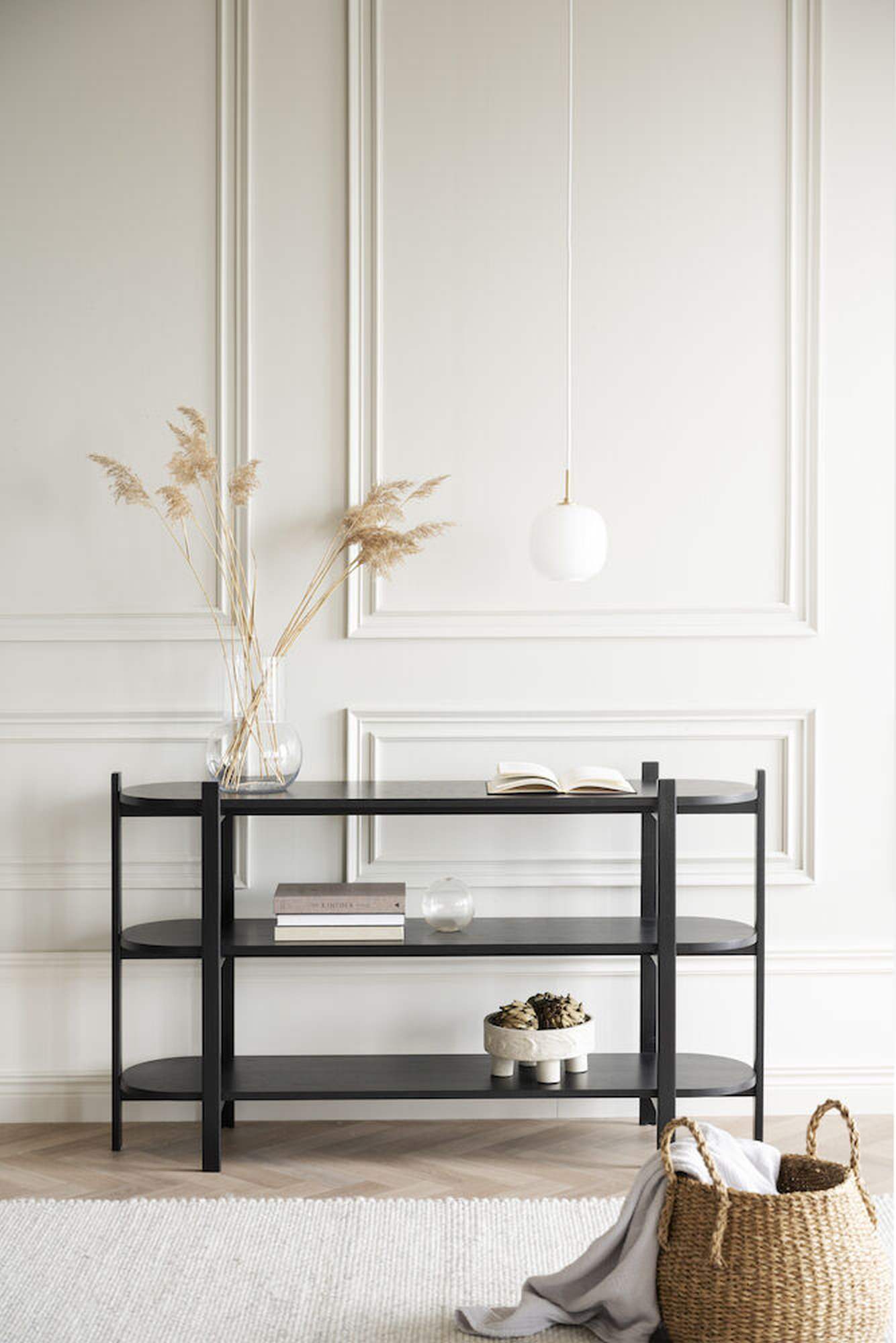 Konsole Tolsona 144x39x85cm, Eiche Schwarz passt perfekt in stilvolle Wohnräume.