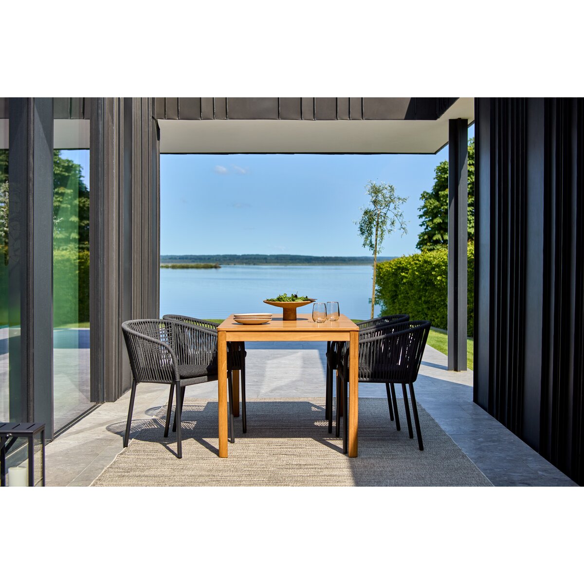 Gartenesstisch Joe aus Teakholz, 140x80 cm, Natur