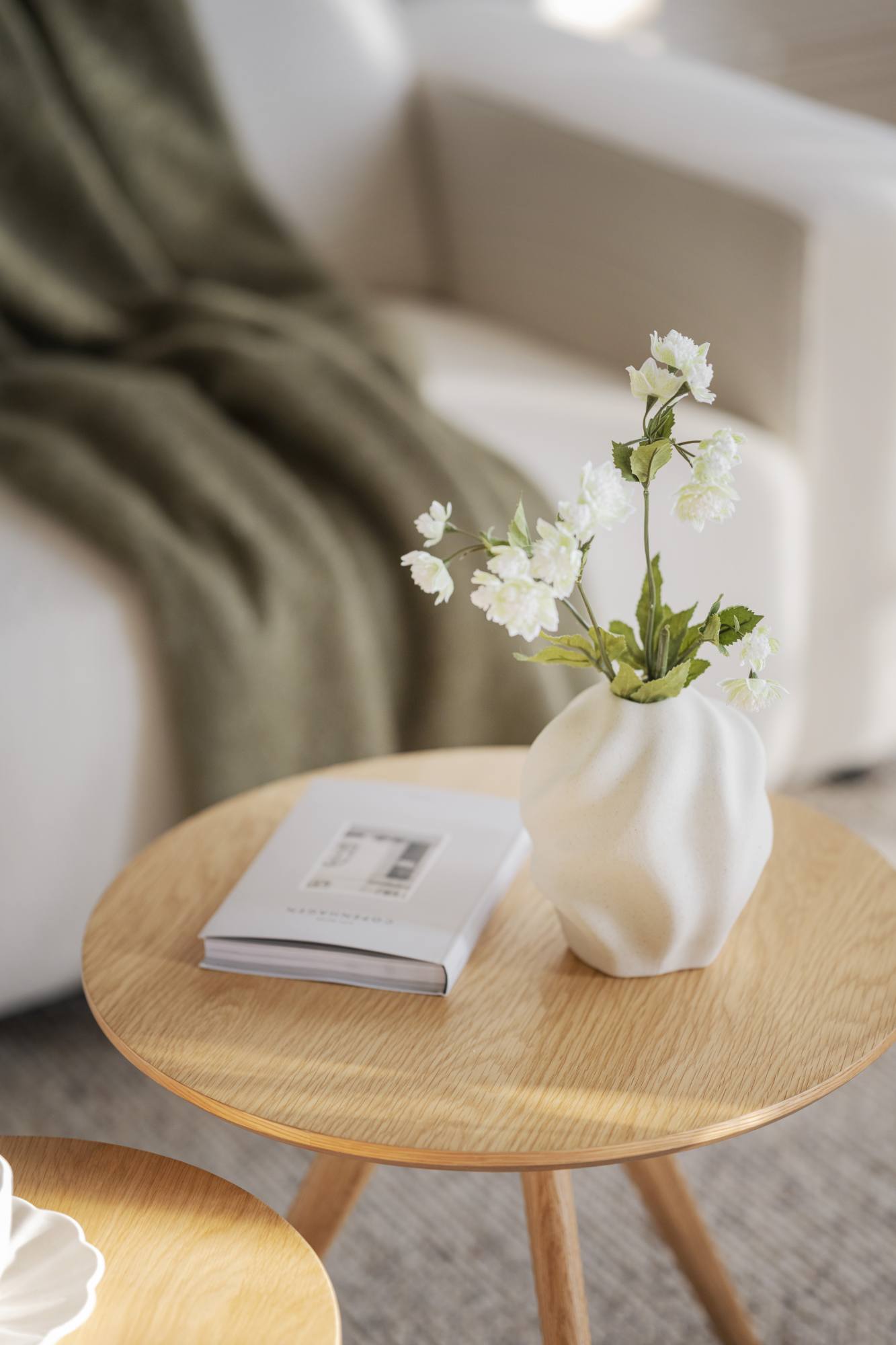 Beistelltisch Yumi 2er-Set, Natur – modernes Design trifft Komfort.