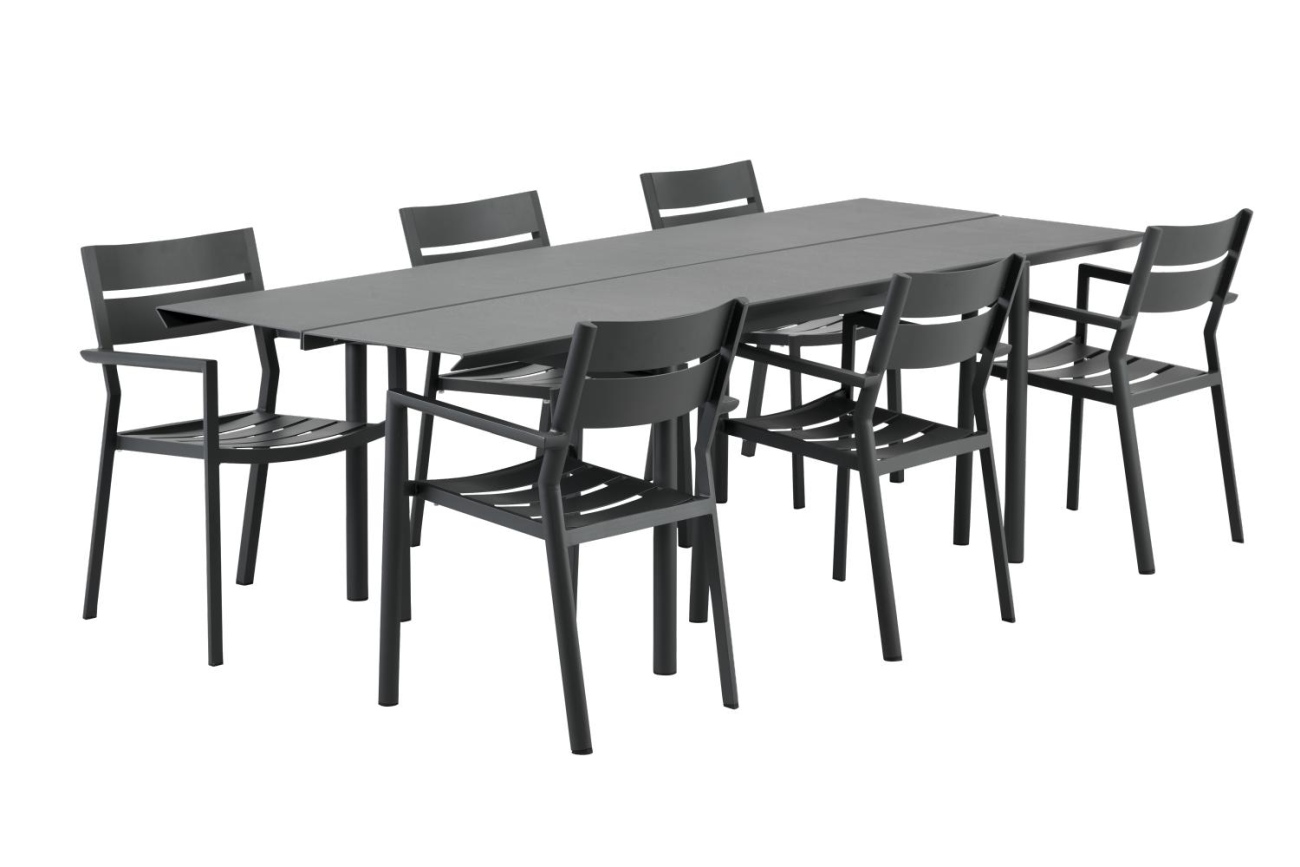 Der Gartenesstisch B45 überzeugt mit seinem modernen Design. Gefertigt wurde die Tischplatte aus Metall, welche einen schwarzen Farbton besitzt. Das Gestell ist aus Metall und hat eine schwarze Farbe. Der Tisch besitzt eine Länge von 250 cm.