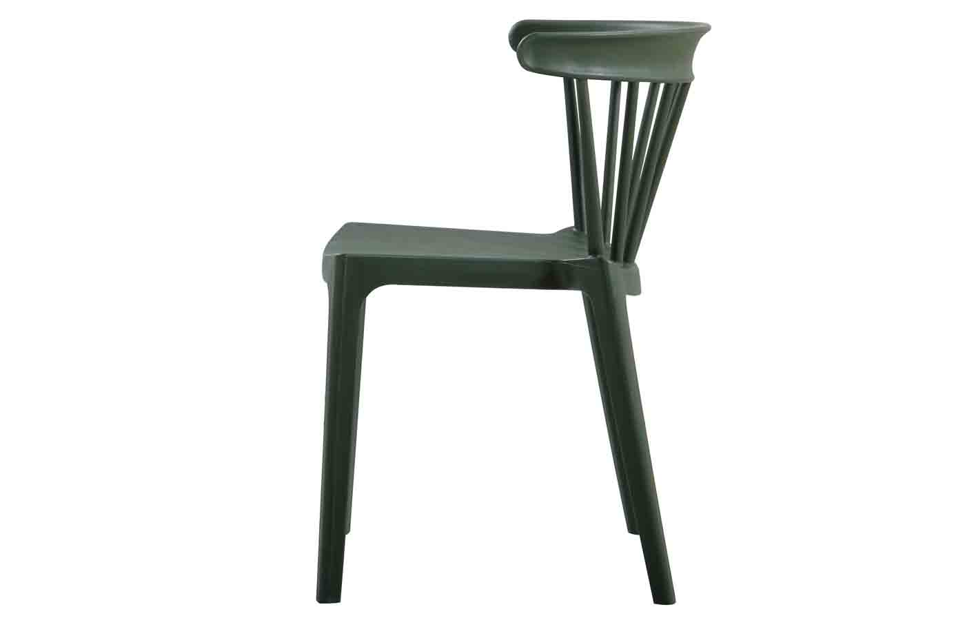 Cooler Stapelstuhl Bliss, gefertigt aus Kunststoff, auch für den Außenbereich geeignet