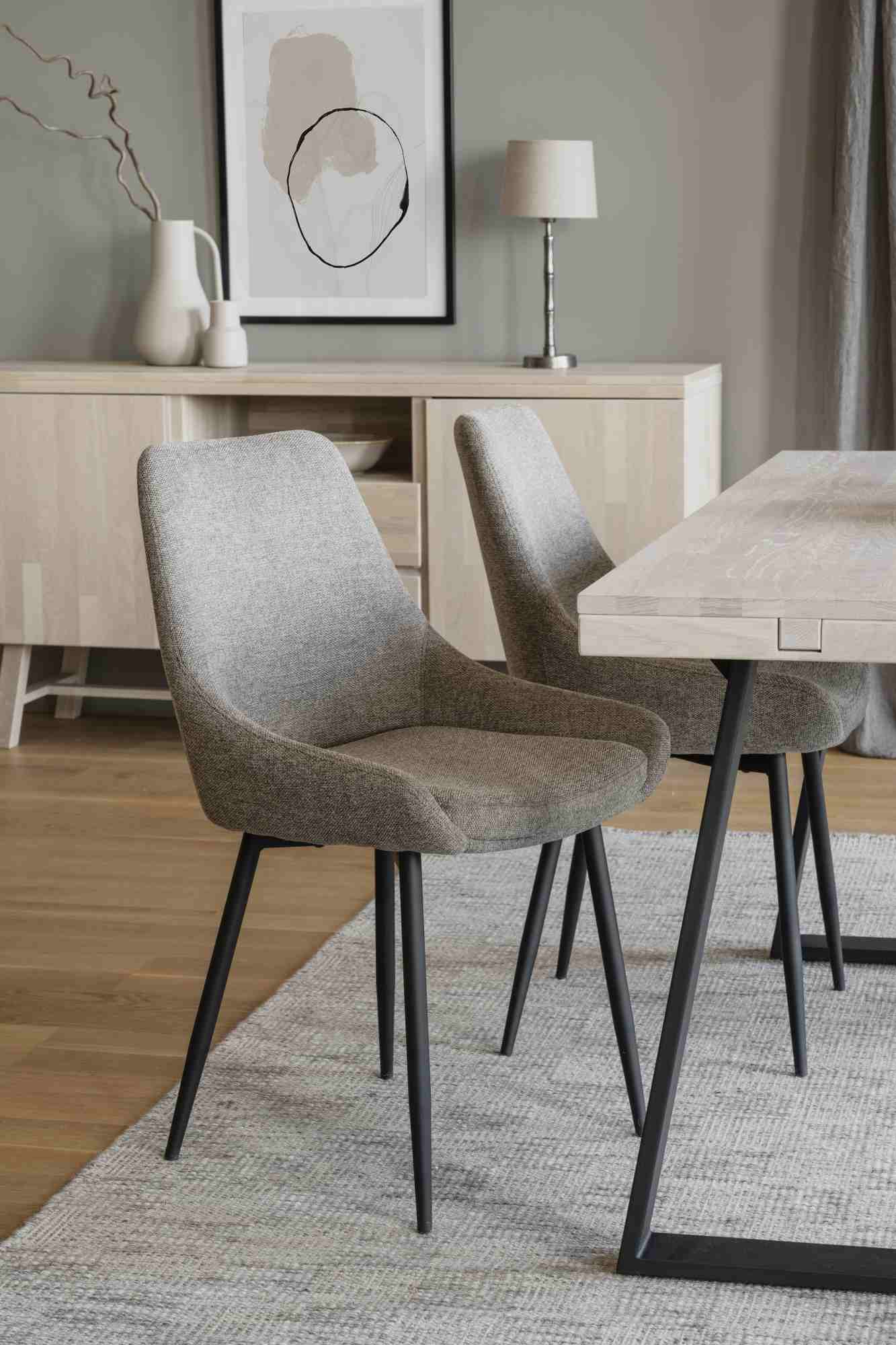 Stuhl Sierra Stoff 2er Set, Beige – stilvoller Blickfang für Ihr Zuhause.