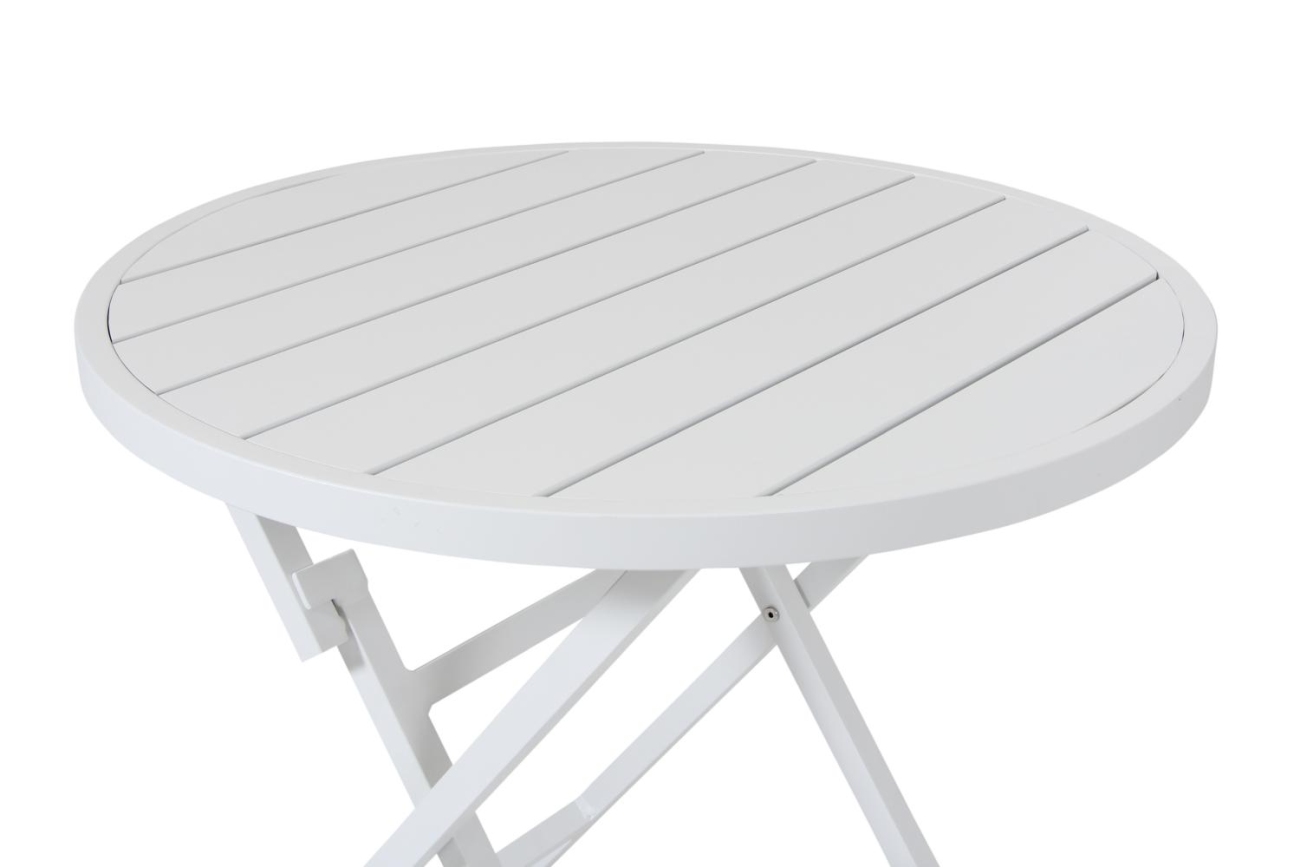 Der Gartencouchtisch Wilkie überzeugt mit seinem modernen Design. Gefertigt wurde die Tischplatte aus Metall, welche einen weißen Farbton besitzt. Das Gestell ist auch aus Metall und hat eine weiße Farbe. Der Tisch besitzt einen Durchmesser von 72 cm.