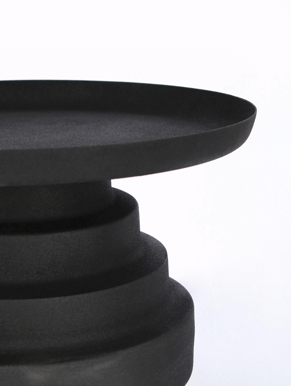 Beistelltisch Amba aus Metall Ø 40 cm, Schwarz