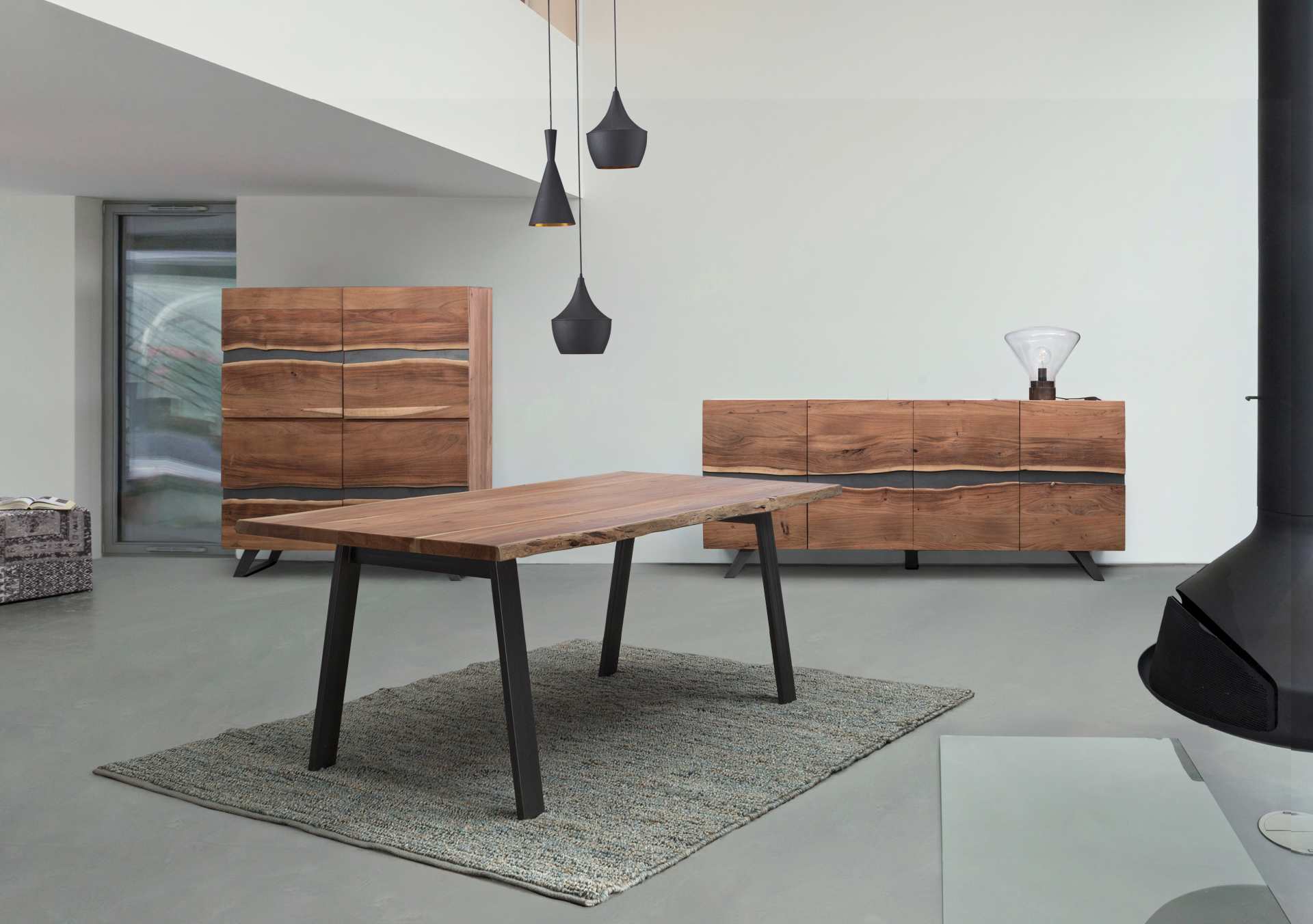 Sideboard Aron aus Akazienholz, 118 cm