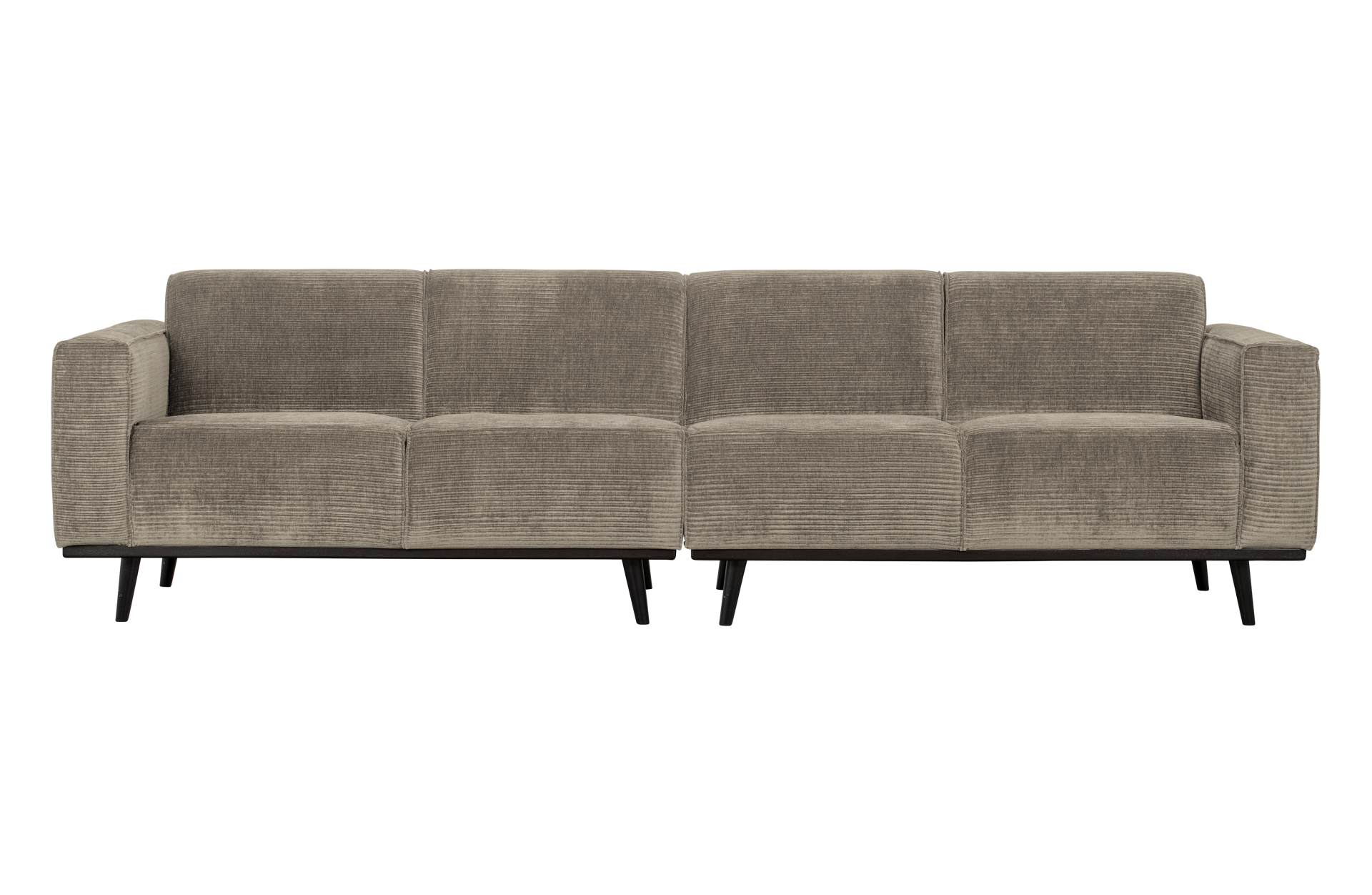 Das Sofa Statement überzeugt mit seinem modernen Design. Gefertigt wurde es aus gewebten Jacquard, welches einen Beige Farbton besitzen. Das Gestell ist aus Birkenholz und hat eine schwarze Farbe. Das Sofa hat eine Breite von 280 cm.