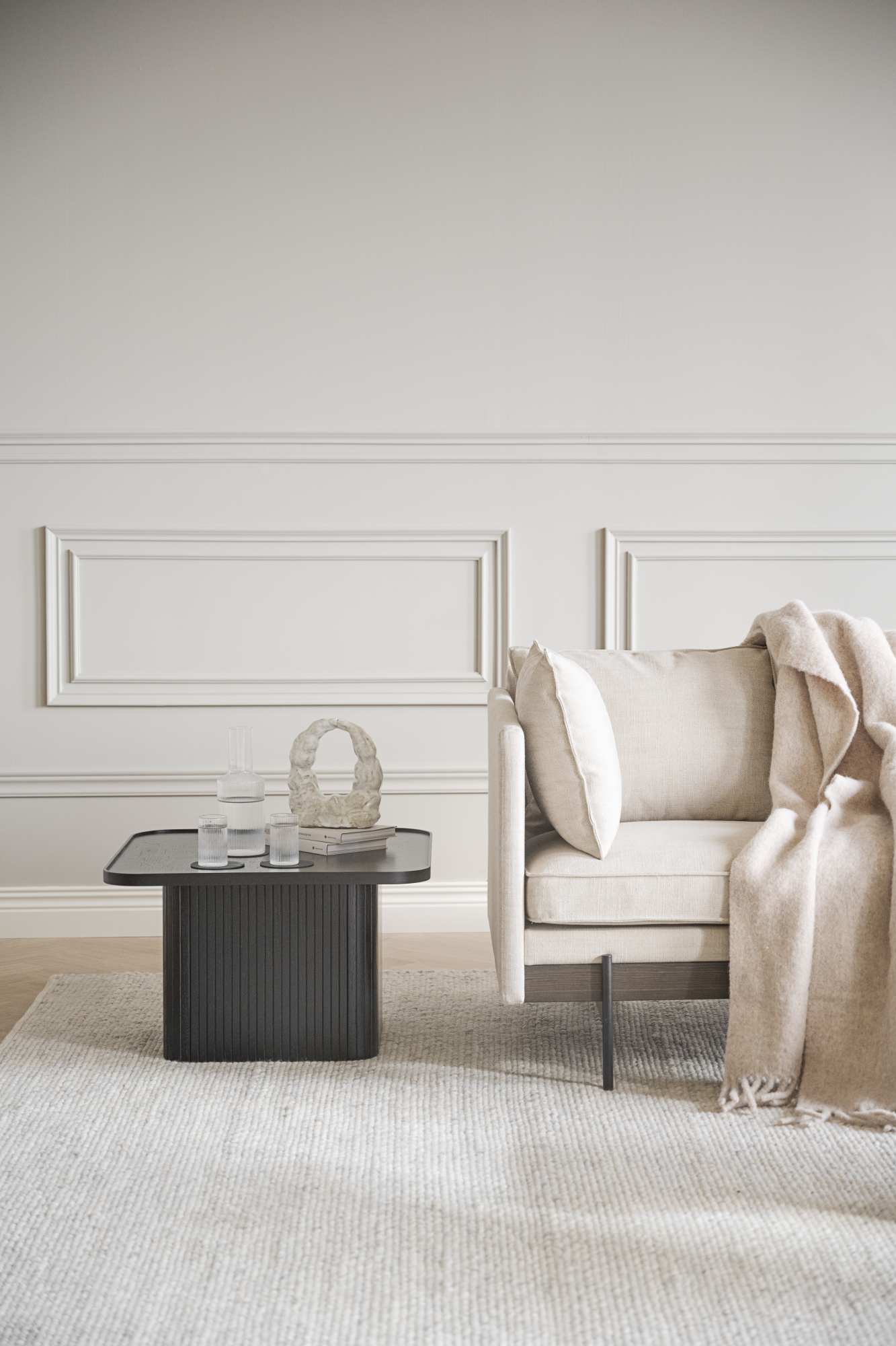 Couchtisch Sullivan, Schwarz, 60x60x37cm passt perfekt in stilvolle Wohnräume.