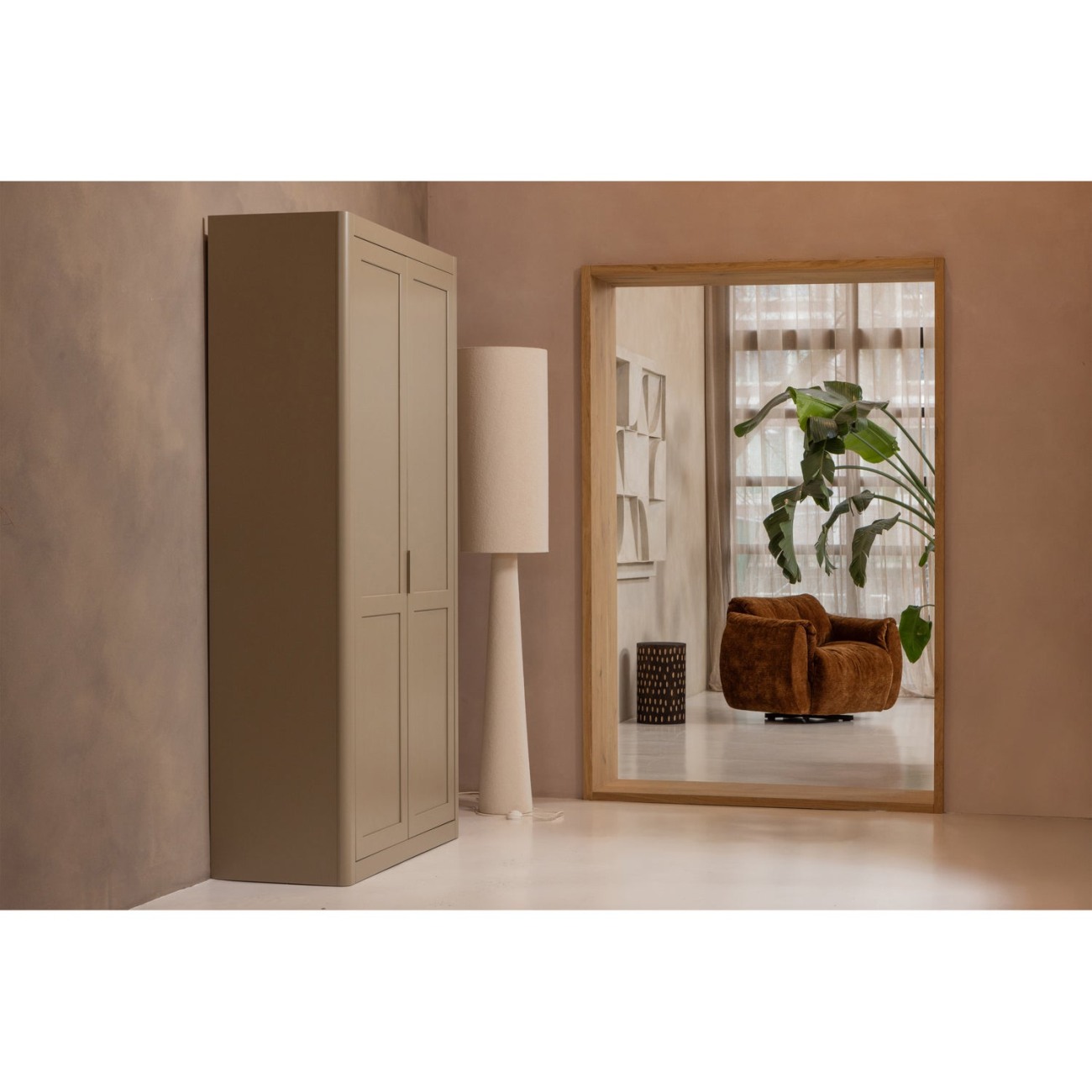 Drehsessel Baggy aus 3D-Chenille-Stoff, Mittelbraun