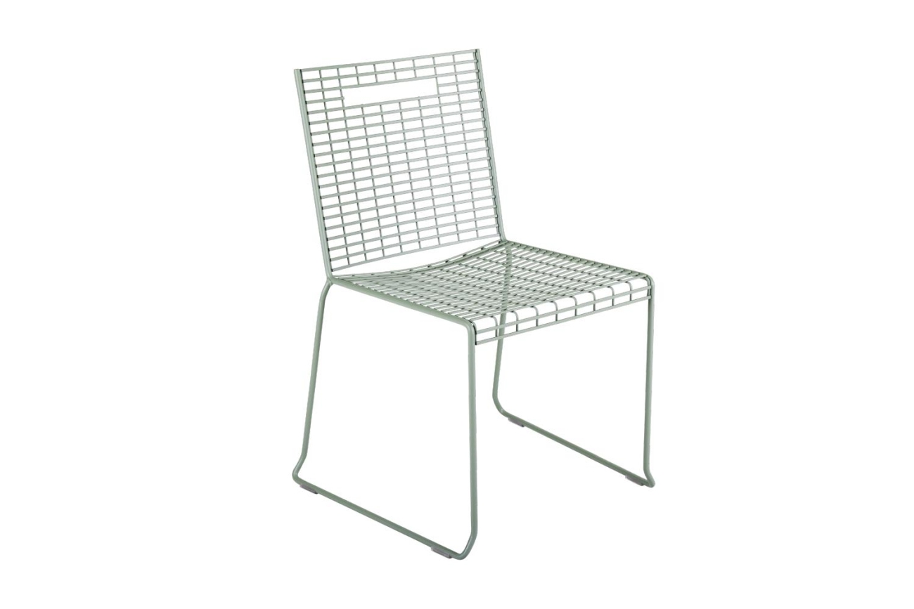 Der Gartenstuhl Sinarp überzeugt mit seinem modernen Design. Gefertigt wurde er aus Metall, welches einen grünen Farbton besitzt. Das Gestell ist auch aus Metall und hat eine grüne Farbe. Die Sitzhöhe des Stuhls beträgt 44 cm.