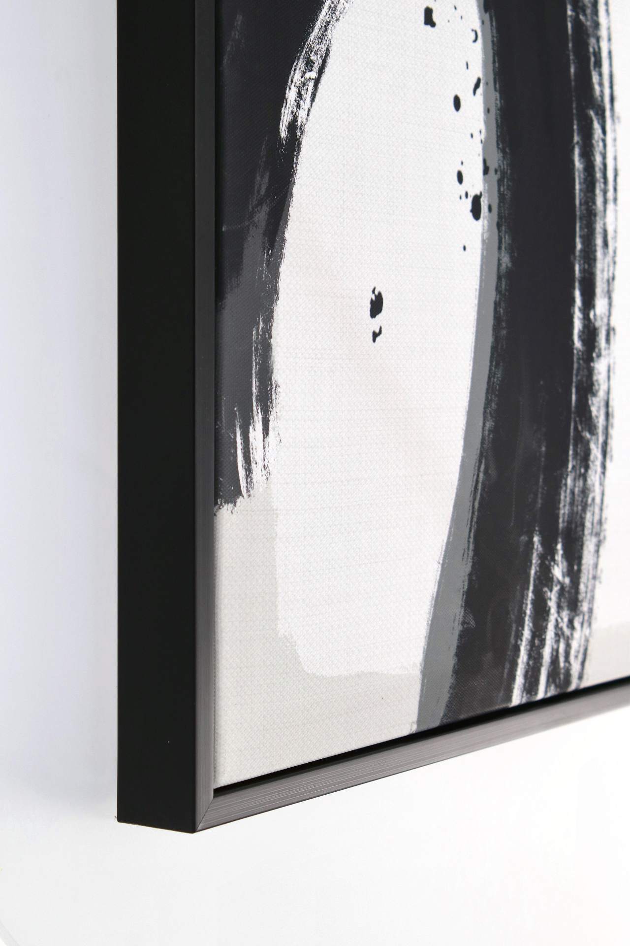 Das Bild Painted Black No.3 überzeugt mit ihrem klassischen Design. Das Bild verfügt über einen Druck auf Leinwand. Das Gestell ist aus Kiefernholz und der Rahmen aus Kunststoff. Die Maße sind 50x70 cm.