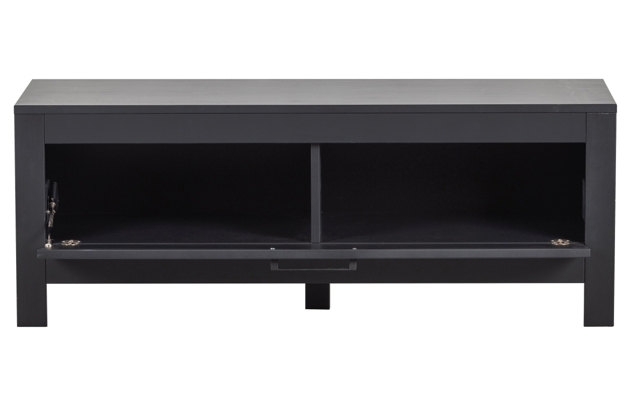 Das TV Board Bonk überzeugt mit seinem modernen Stil. Gefertigt wurde es aus Kiefernholz, welches einen schwarzen Farbton besitzt. Das Gestell ist auch aus Kiefernholz. Das TV Board verfügt über eine Klapptür und zwei Fächer im inneren. Es hat eine Breite