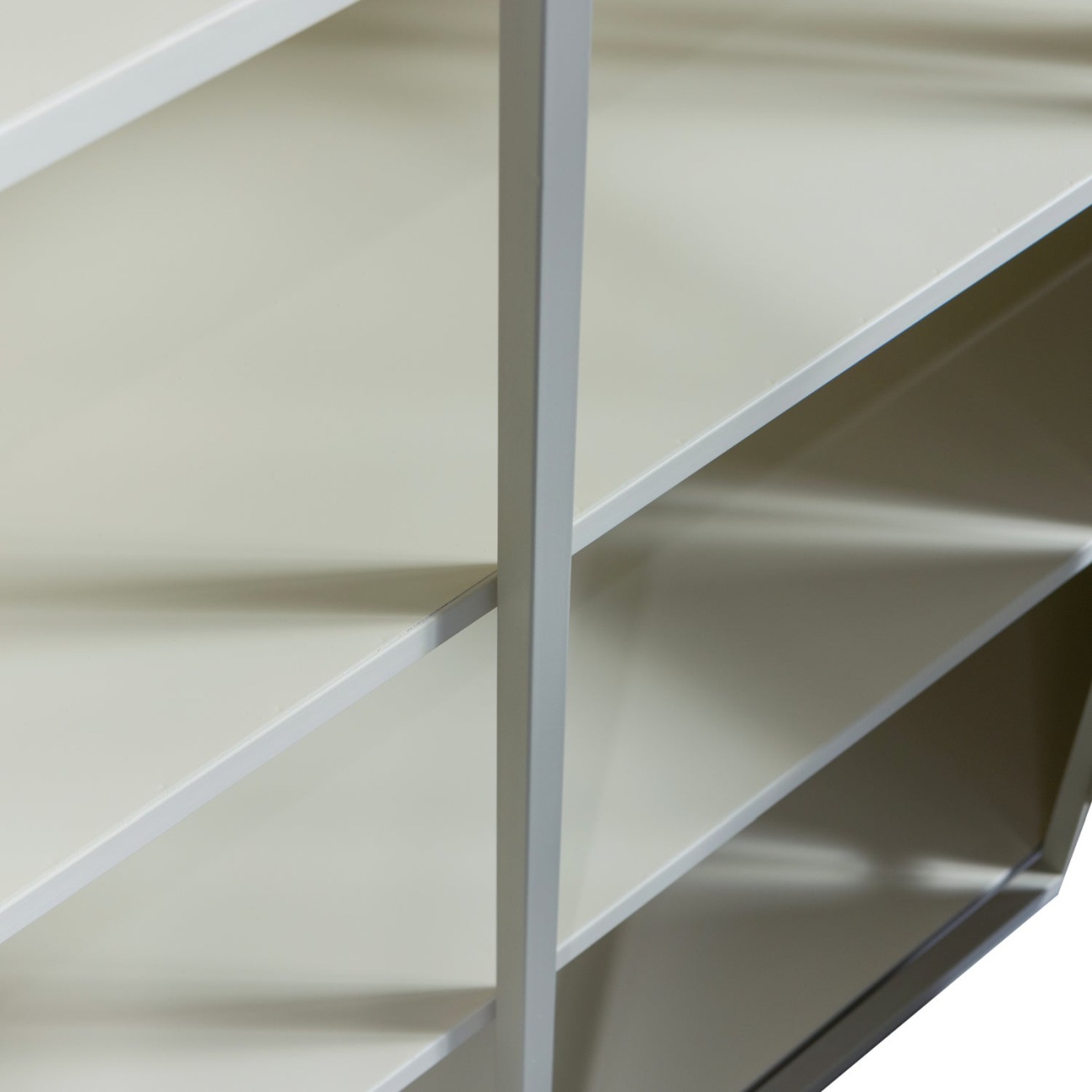 Vitrine Exhibit XL aus Metall, Sand