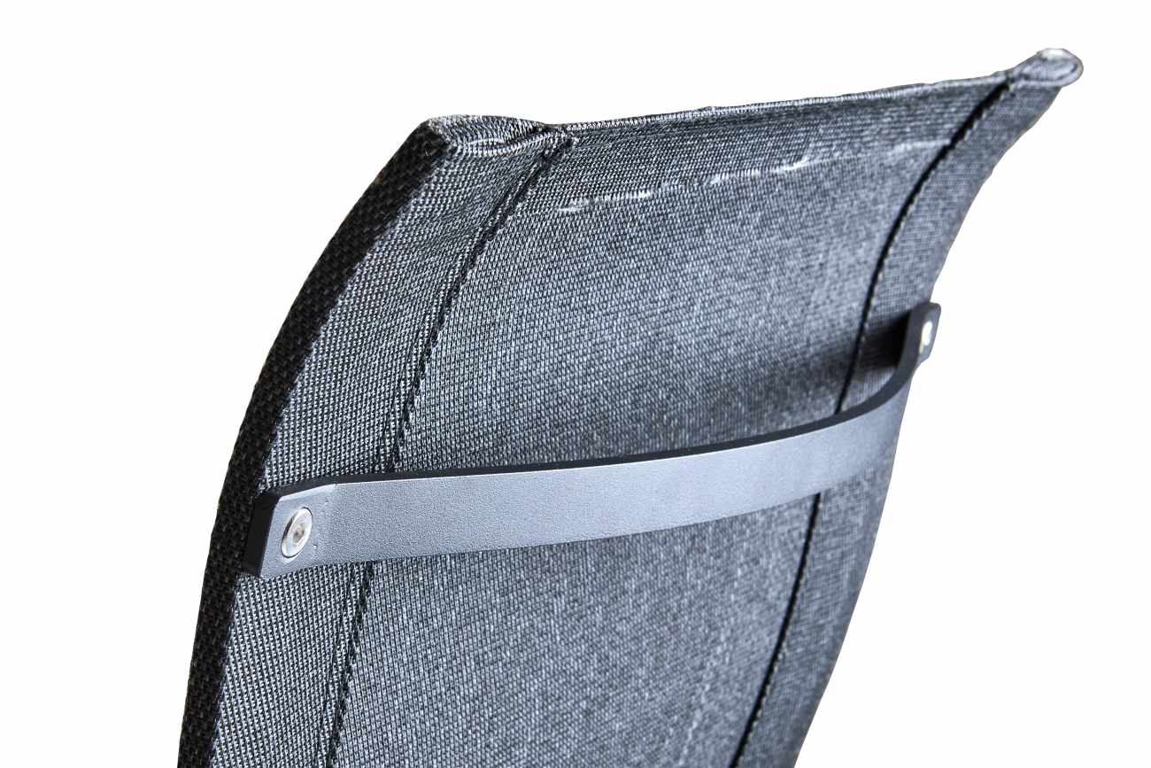 Gartenstuhl Comfy mit Armlehne, Schwarz / Schwarz