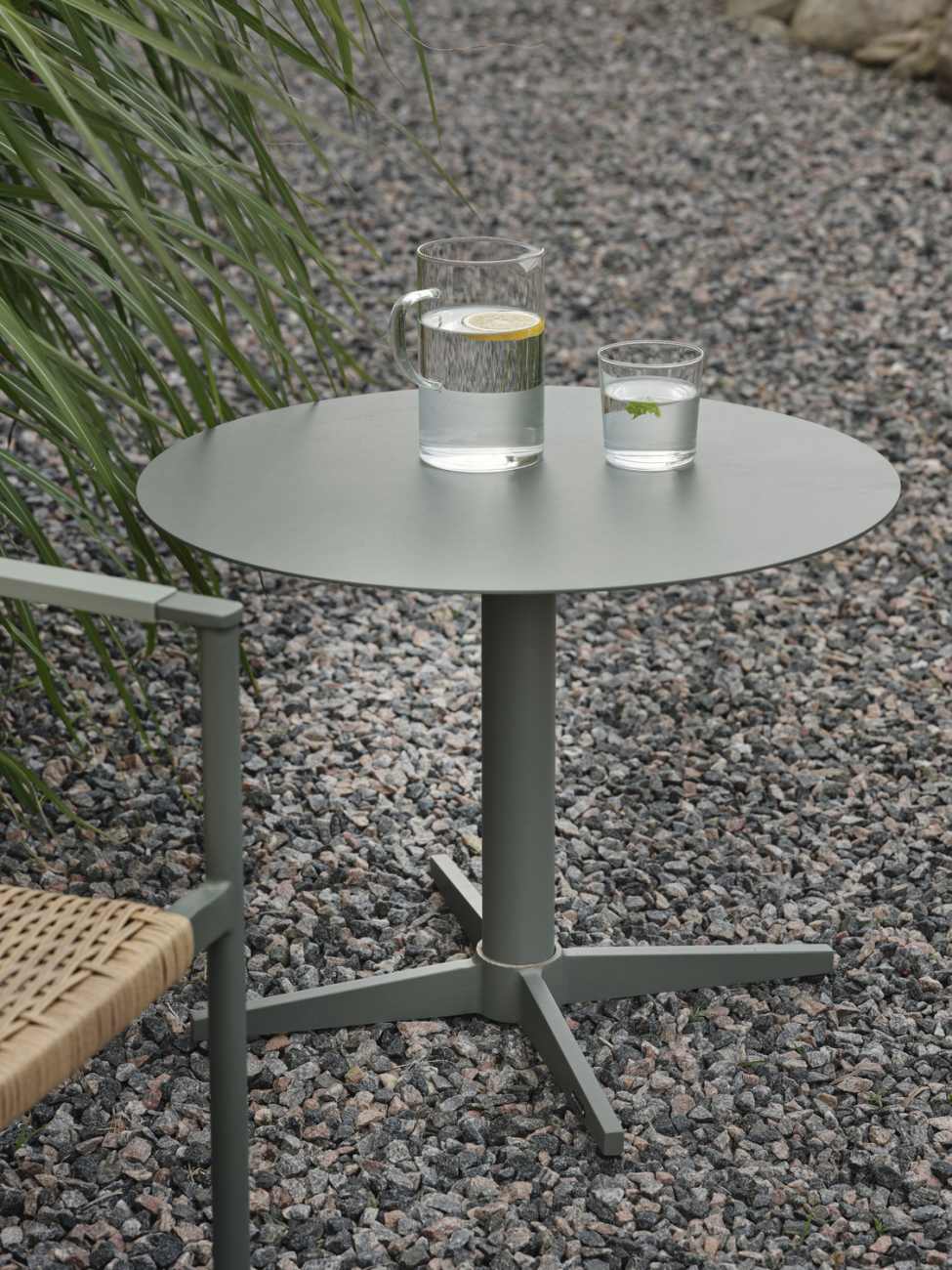 Gartencouchtisch Mill Ø75 cm, Nordic Green