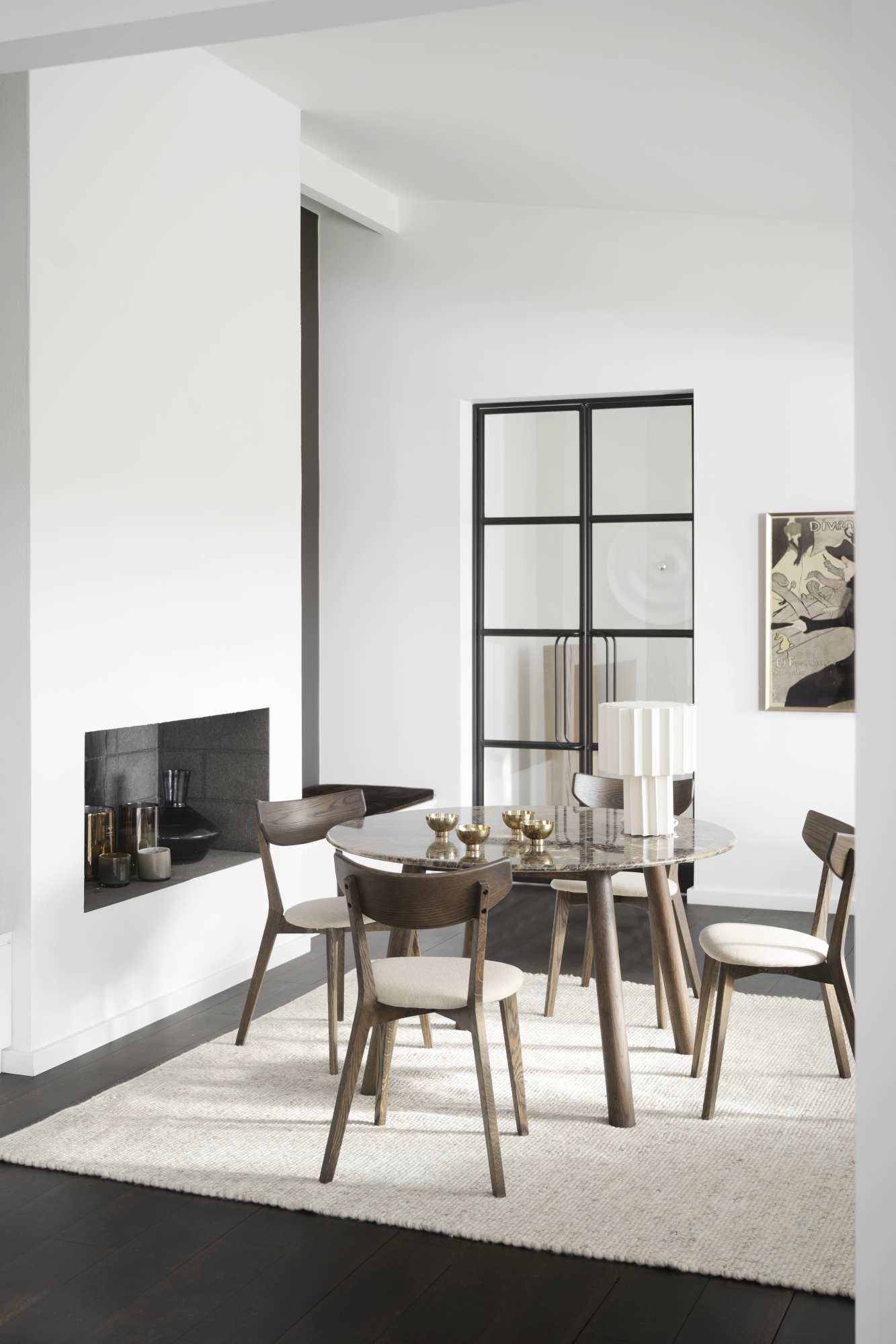 Esstisch Taransay Rund 125cm, Marmor Braun, Eiche Braun – stilvoller Blickfang für Ihr Zuhause.