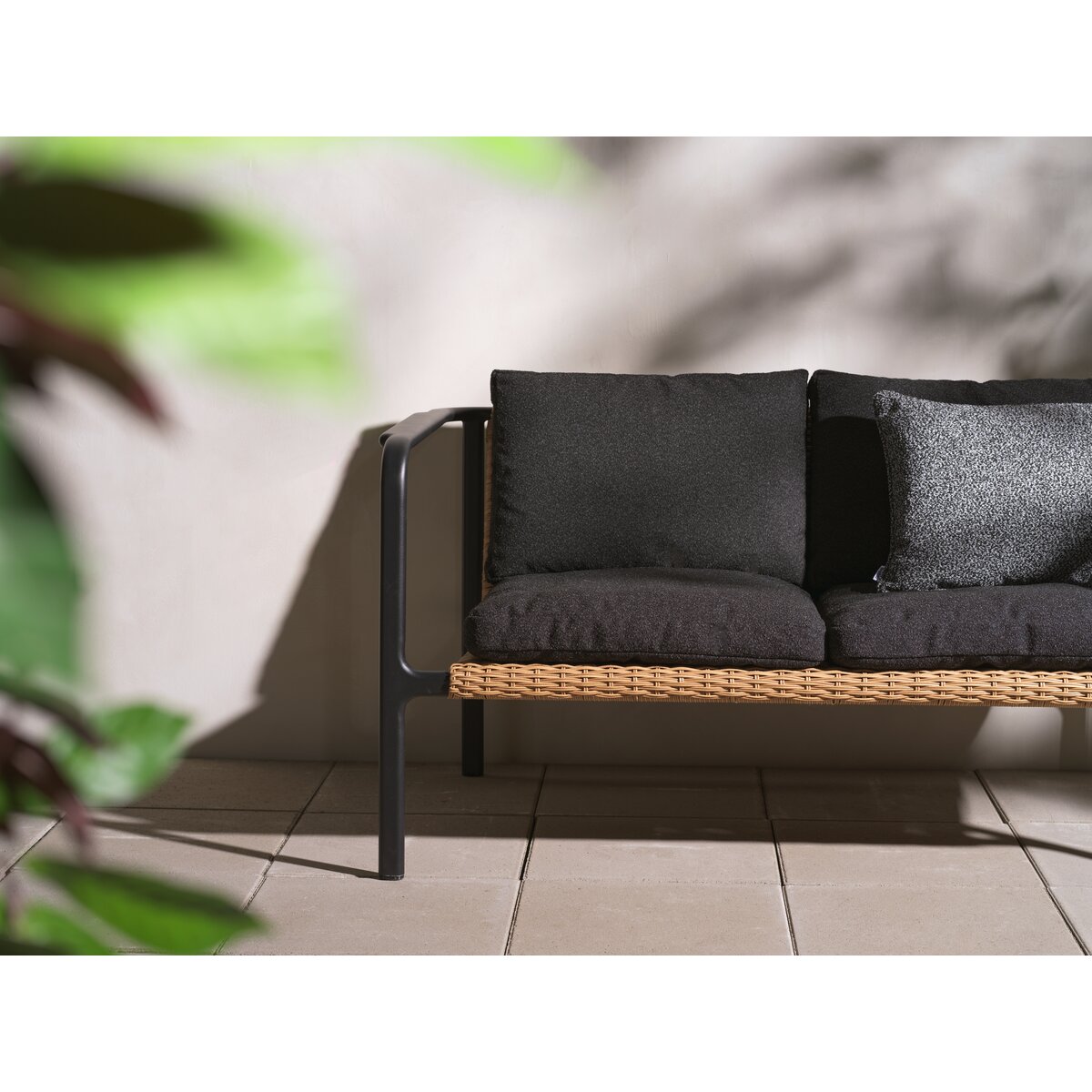 Gartensofa Motty 2-Sitzer, Aluminium & Polyrattan, Schwarz