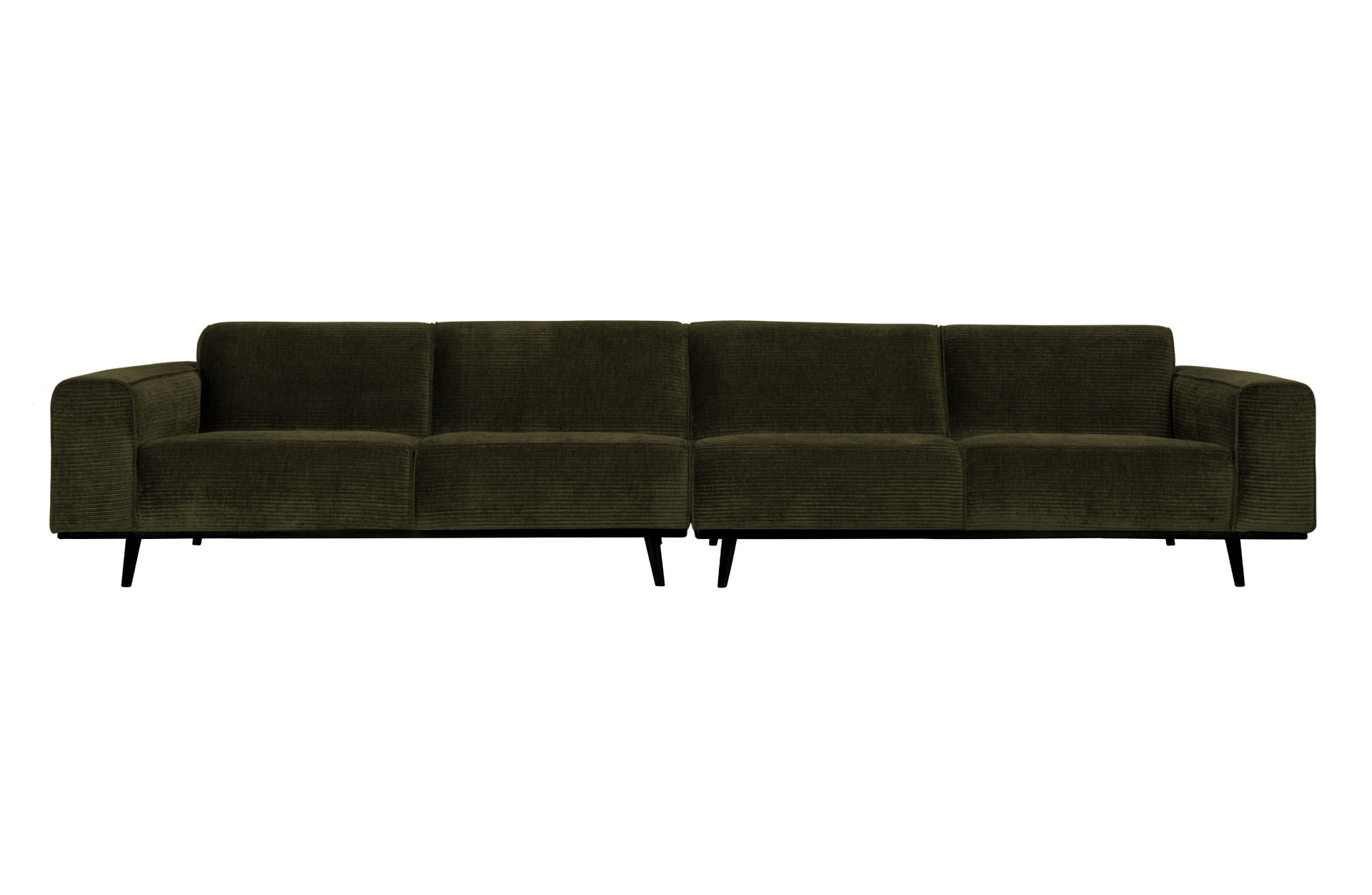 Das Sofa Statement überzeugt mit seinem modernen Design. Gefertigt wurde es aus gewebten Jacquard, welches einen Olive Farbton besitzen. Das Gestell ist aus Birkenholz und hat eine schwarze Farbe. Das Sofa hat eine Breite von 372 cm.
