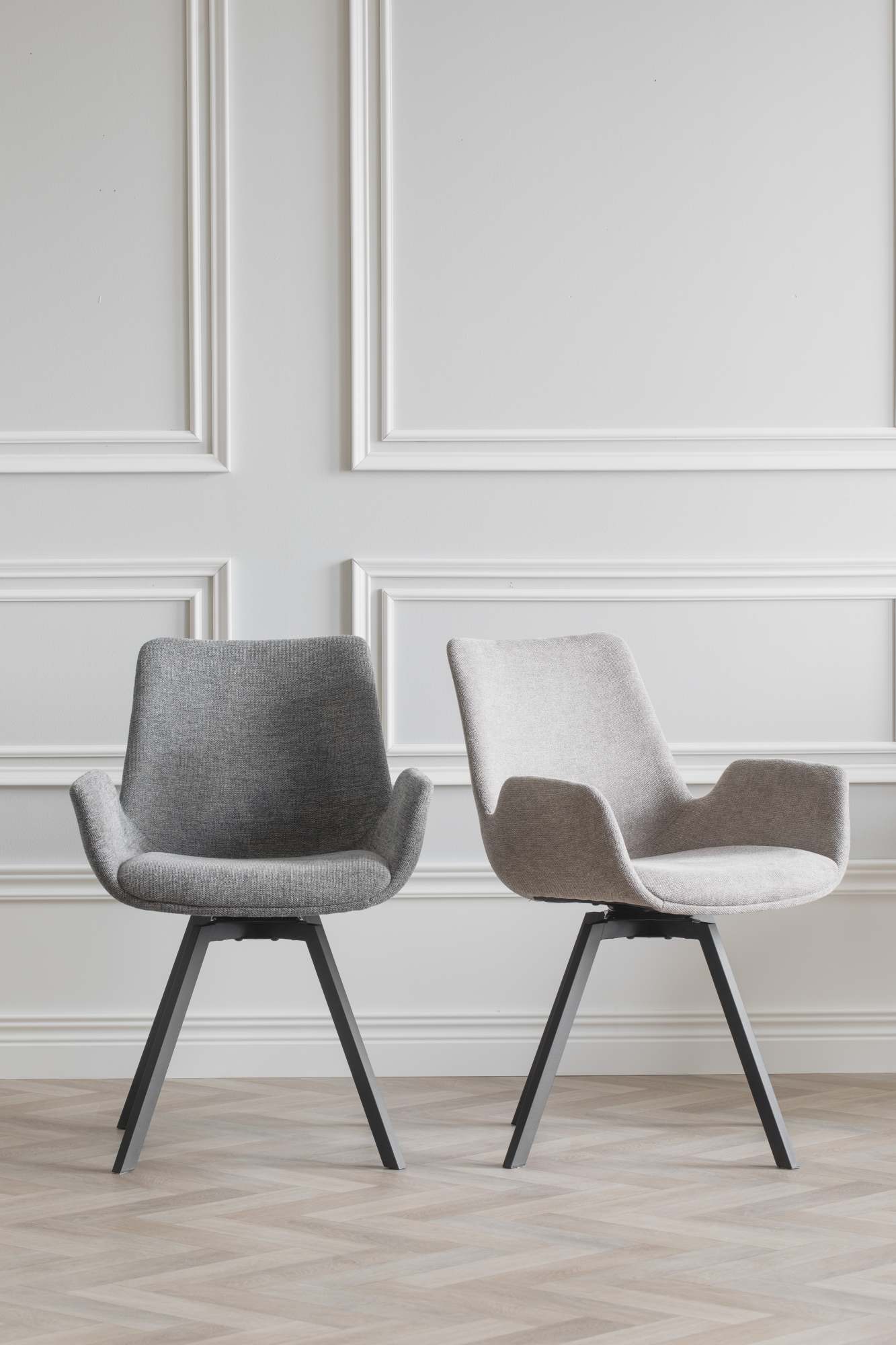 Edles Möbelstück: Stuhl Norwell 2er Set mit Drehfunktion, Grau für stilvolle Einrichtung.