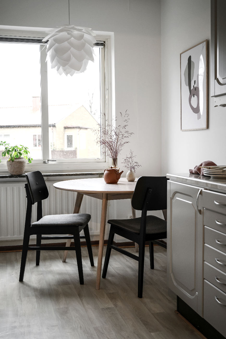 Esstisch Yumi Rund 115cm, MDF Eiche Weiß pigmentiert