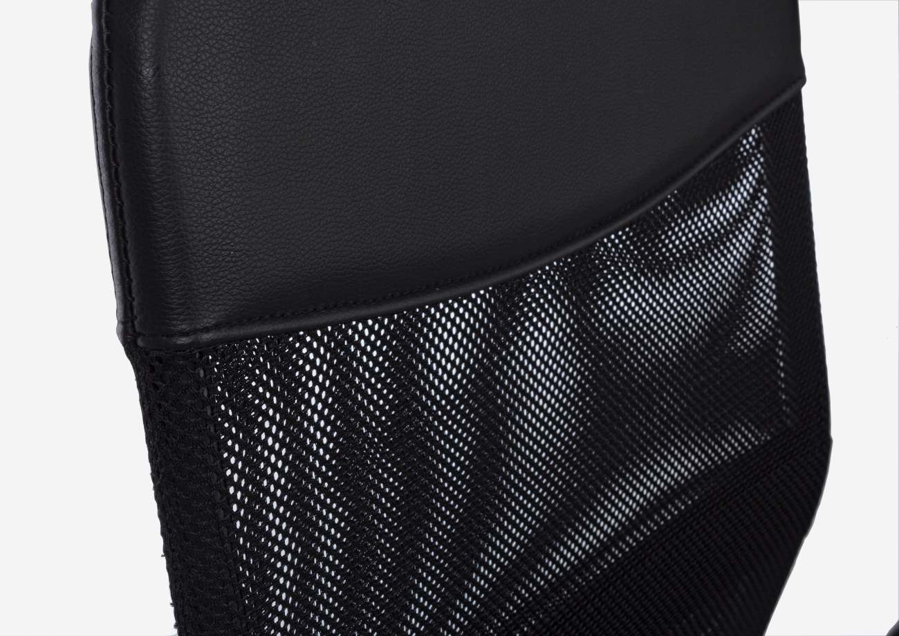 Bürostuhl Nairobi mit Armlehne, Schwarz