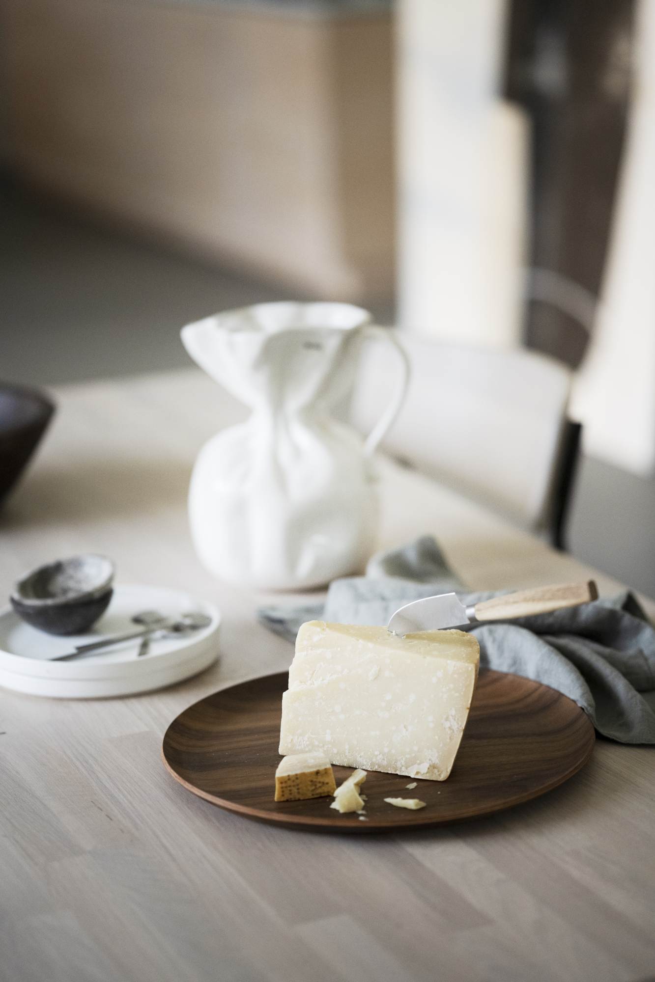 Esstisch Tyler 180x90cm, Eiche Weiß pigmentiert – stilvoller Blickfang für Ihr Zuhause.