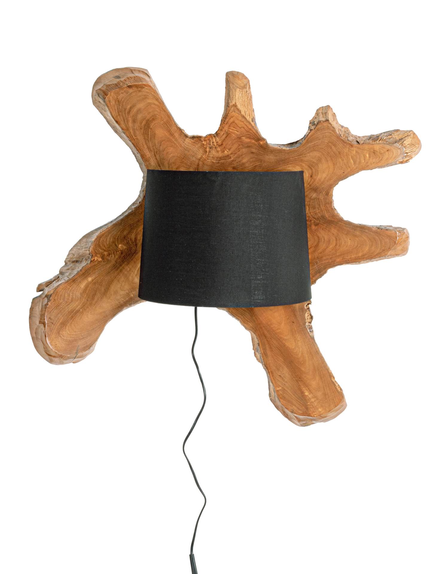 Die Wandleuchte Naga überzeugt mit ihrem klassischen Design. Gefertigt wurde sie aus recyceltem Teakholz, welches einen natürlichen Farbton besitzt. Der Lampenschirm ist aus Baumwolle und hat eine schwarze Farbe. Die Lampe besitzt eine Höhe von 22 cm.