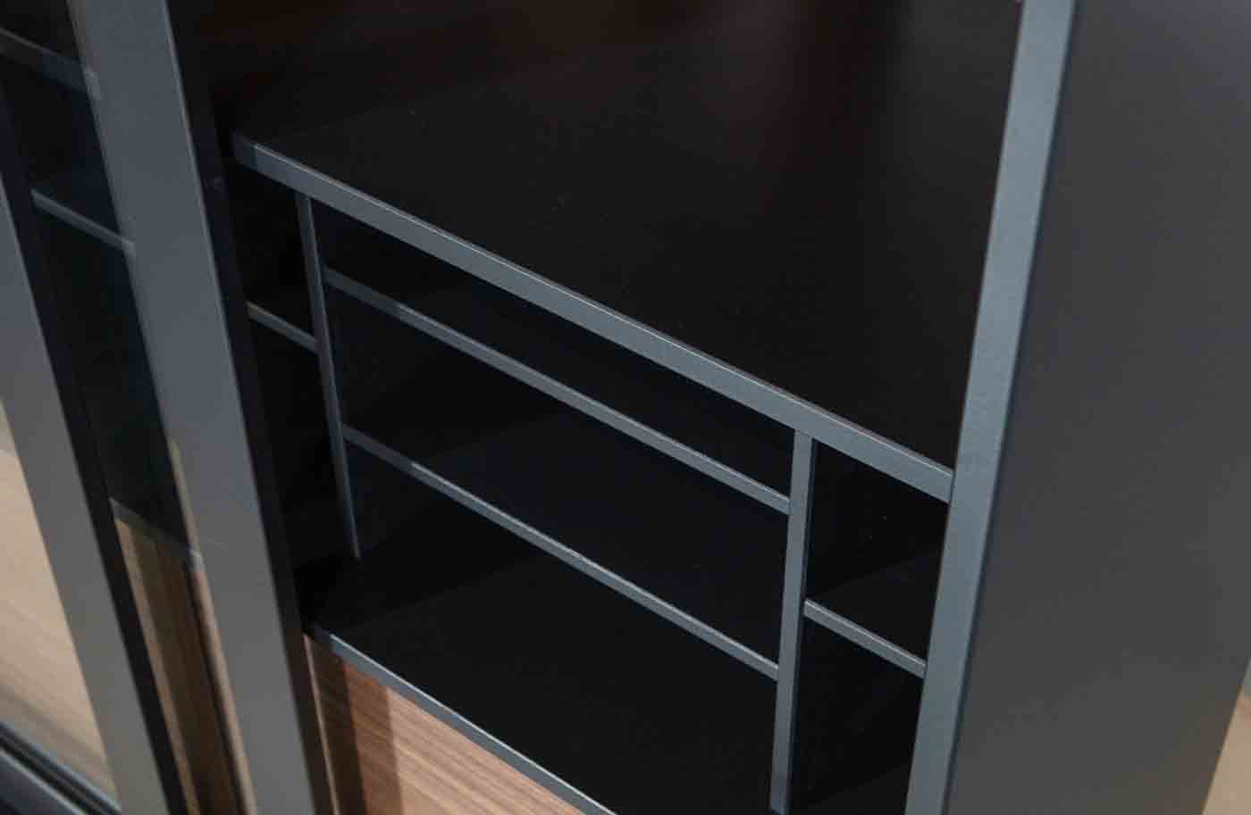 Vitrine James Schwarz aus Kiefernholz