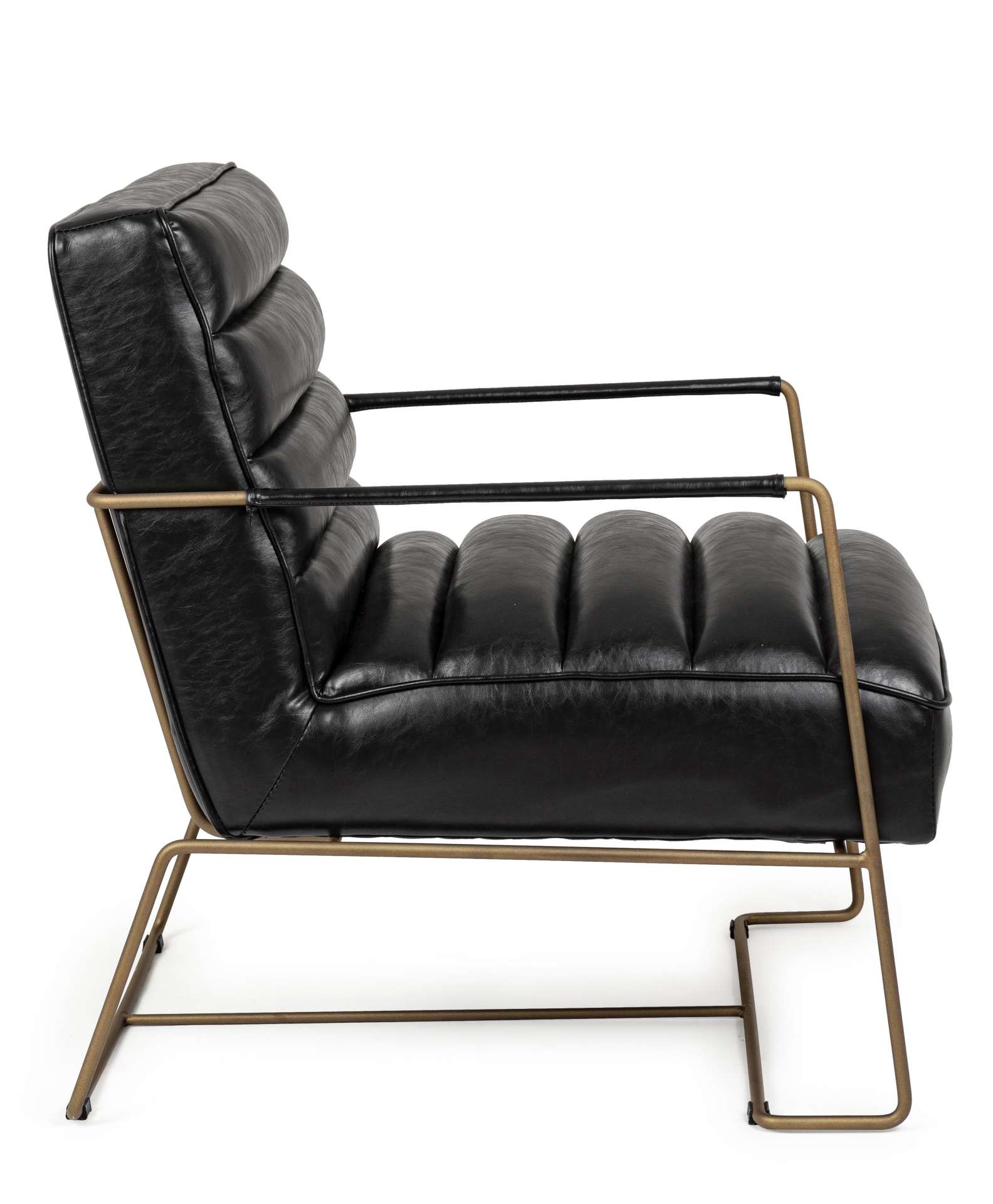 Der Sessel Brianna überzeugt mit seinem klassischen Design. Gefertigt wurde er aus Kunstleder, welches einen schwarzen Farbton besitzt. Das Gestell ist aus Metall und hat eine goldene Farbe. Der Sessel besitzt eine Sitzhöhe von 45 cm. Die Breite beträgt 6
