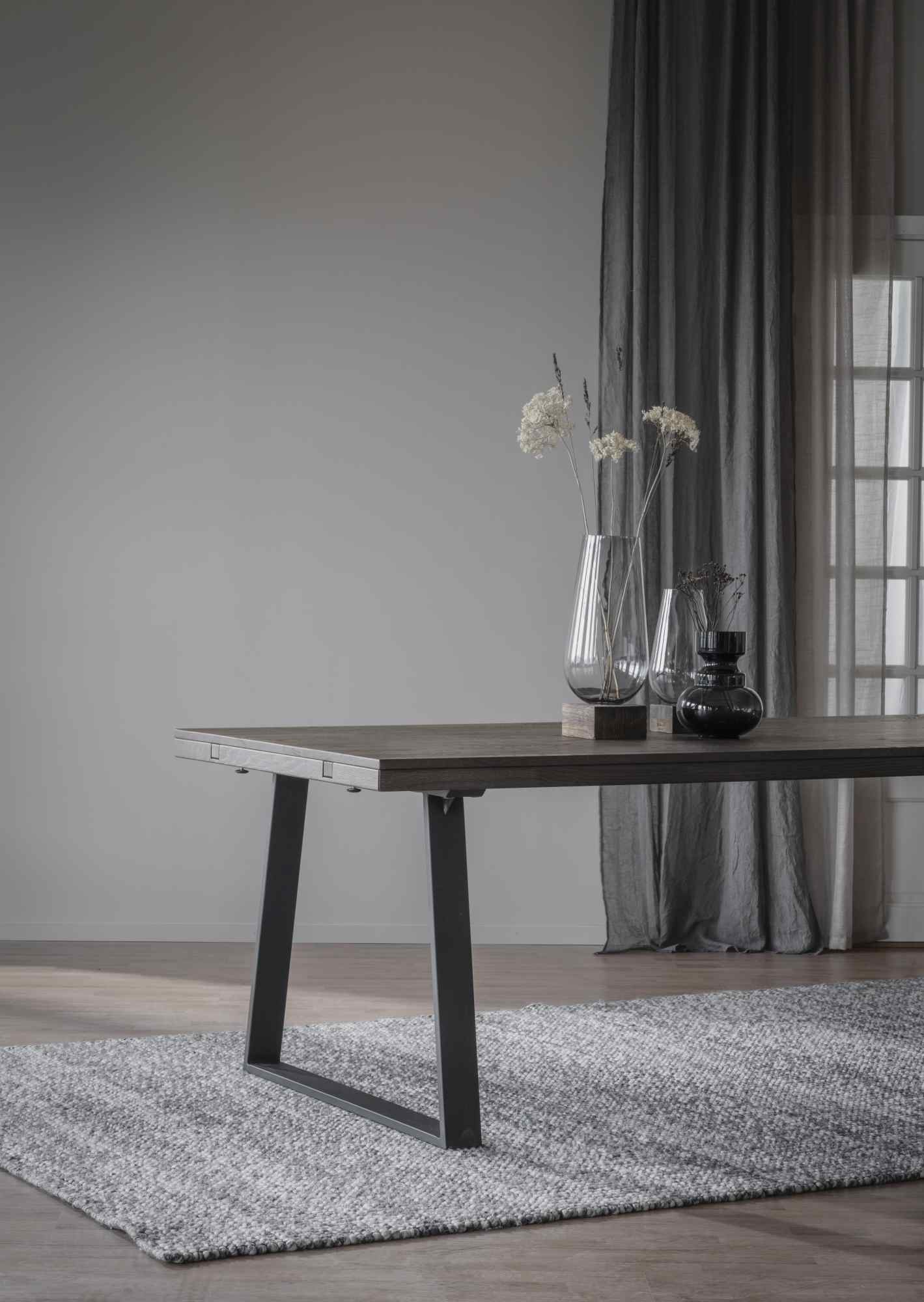 Hochwertiger Esstisch Brooklyn, Trapez-Gestell, 220cm, Braun für jede Einrichtung.