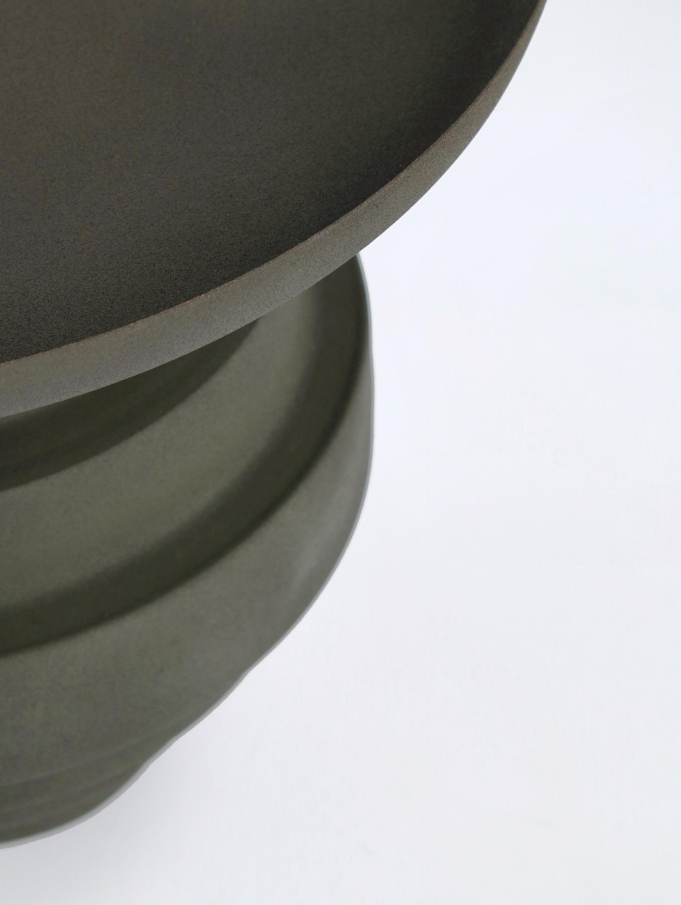 Beistelltisch Amba aus Metall Ø 40 cm, Grün