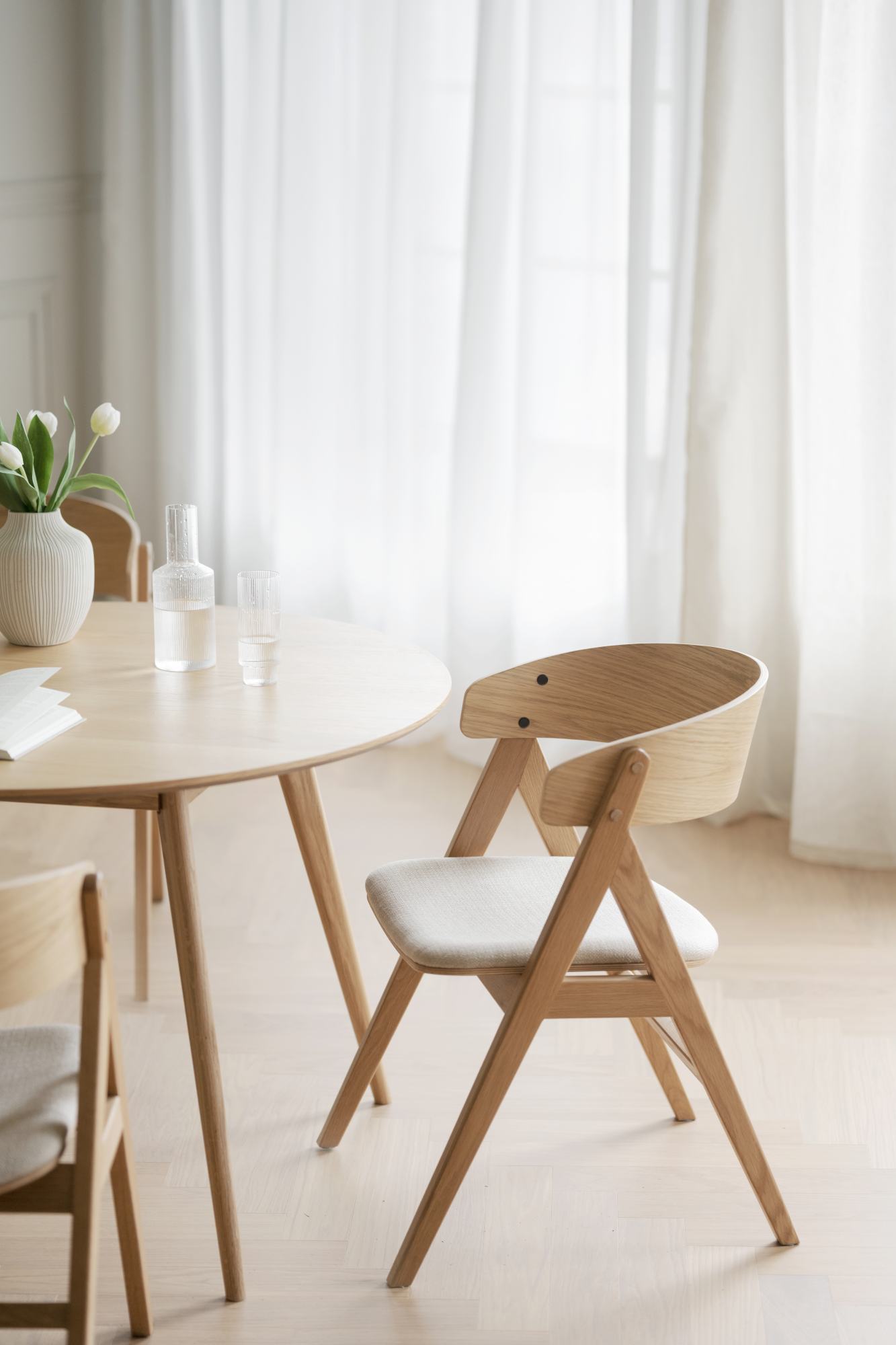 Stuhl Waterton 2er Set Eiche natur, Beige passt perfekt in stilvolle Wohnräume.