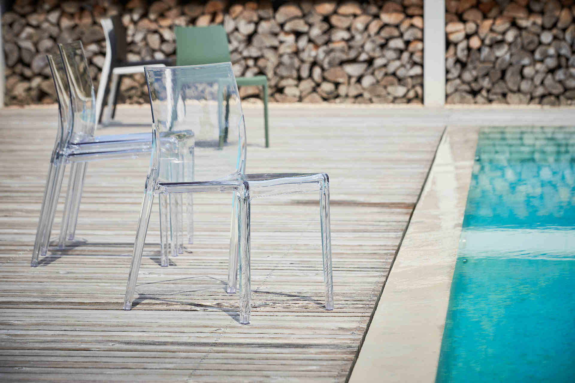 Stapelstuhl-mia-jankurtz-transparent