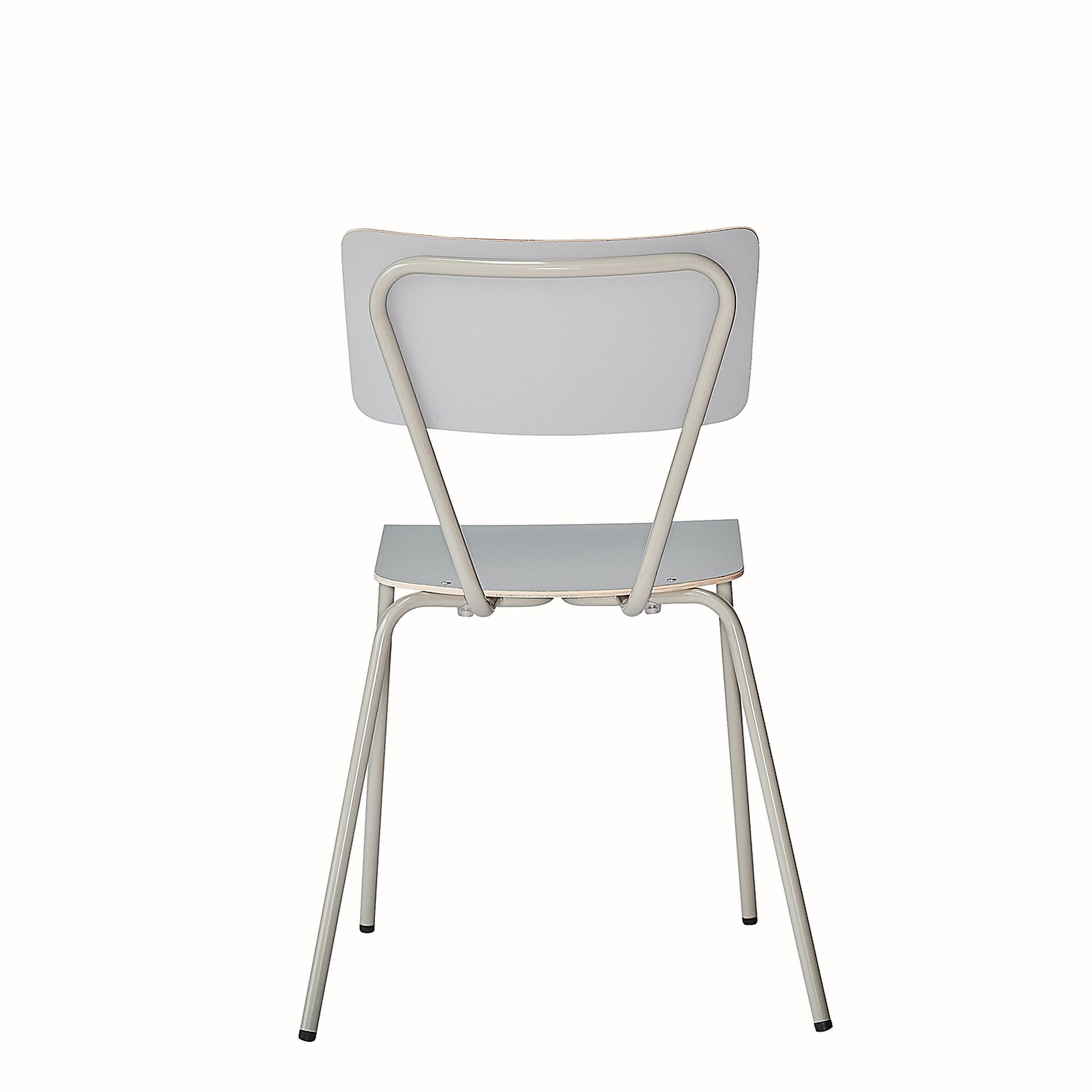 Der schlichte Stuhl Clio wurde aus Metall gefertigt und besitzt eine Taupe Farbe. Er ist eine Produkt der Marke Jan Kurtz.