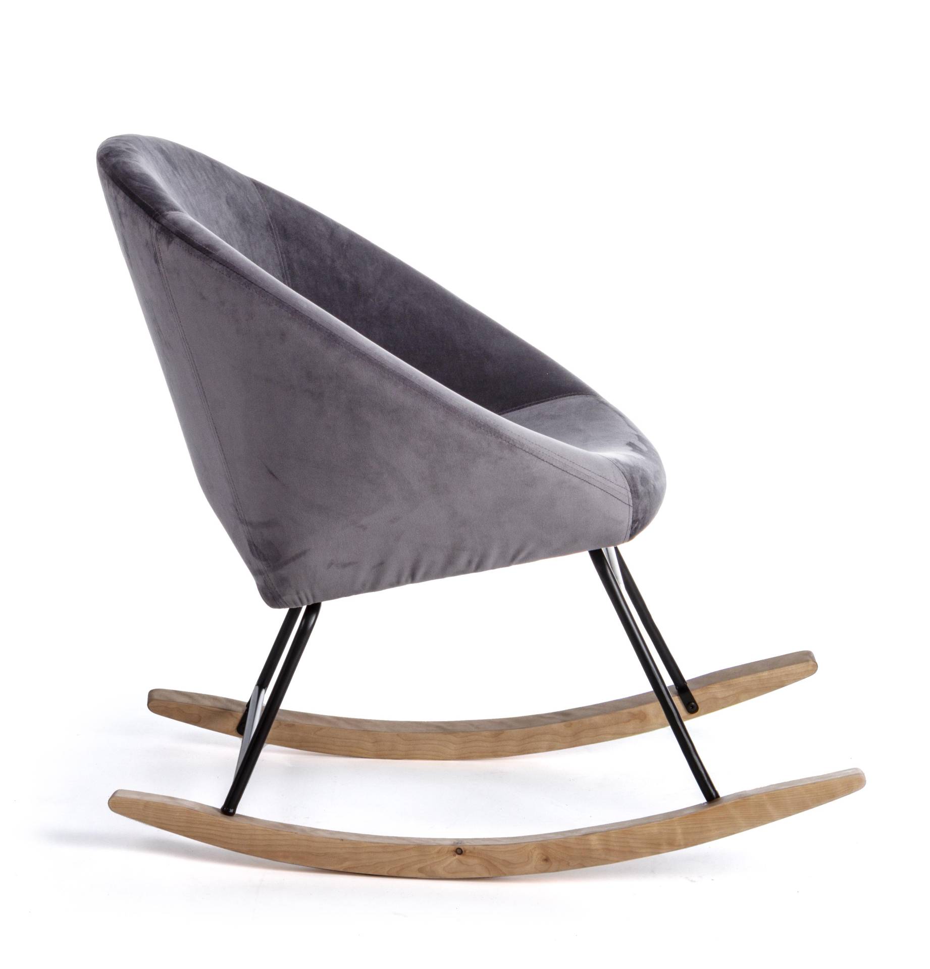 Der Sessel Annika überzeugt mit seinem modernen Design. Gefertigt wurde er aus Stoff in Samt-Optik, welcher einen dunkelgrauen Farbton besitzt. Das Gestell ist aus Metall und hat eine schwarze Farbe. Der Sessel besitzt eine Sitzhöhe von 44 cm. Die Breite 
