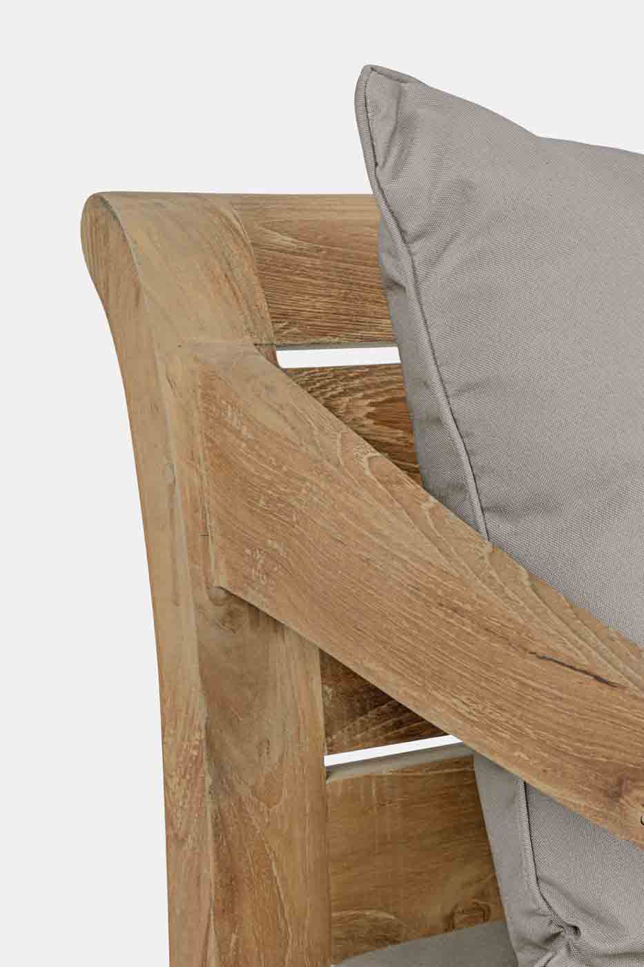Das 2 Sitzer Sofa Karuba wird aus einem Gestell aus Teakholz gefertigt. Die Kissen sind abnehmbar und leicht zu reinigen