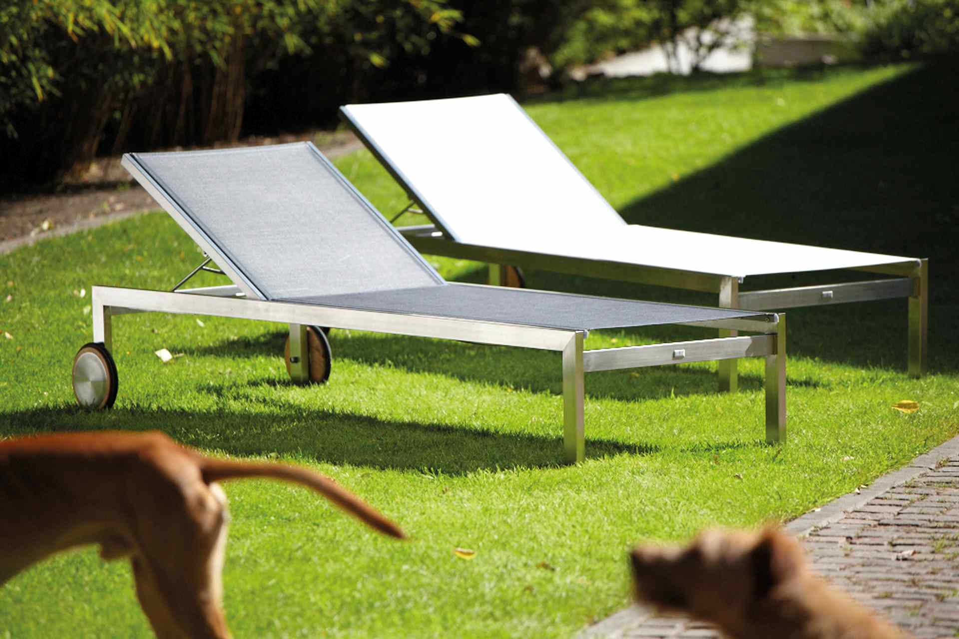 Sonnenliege Luxury aus Edelstahl, Weiß Sonnenliege Luxury aus Edelstahl, Weiß