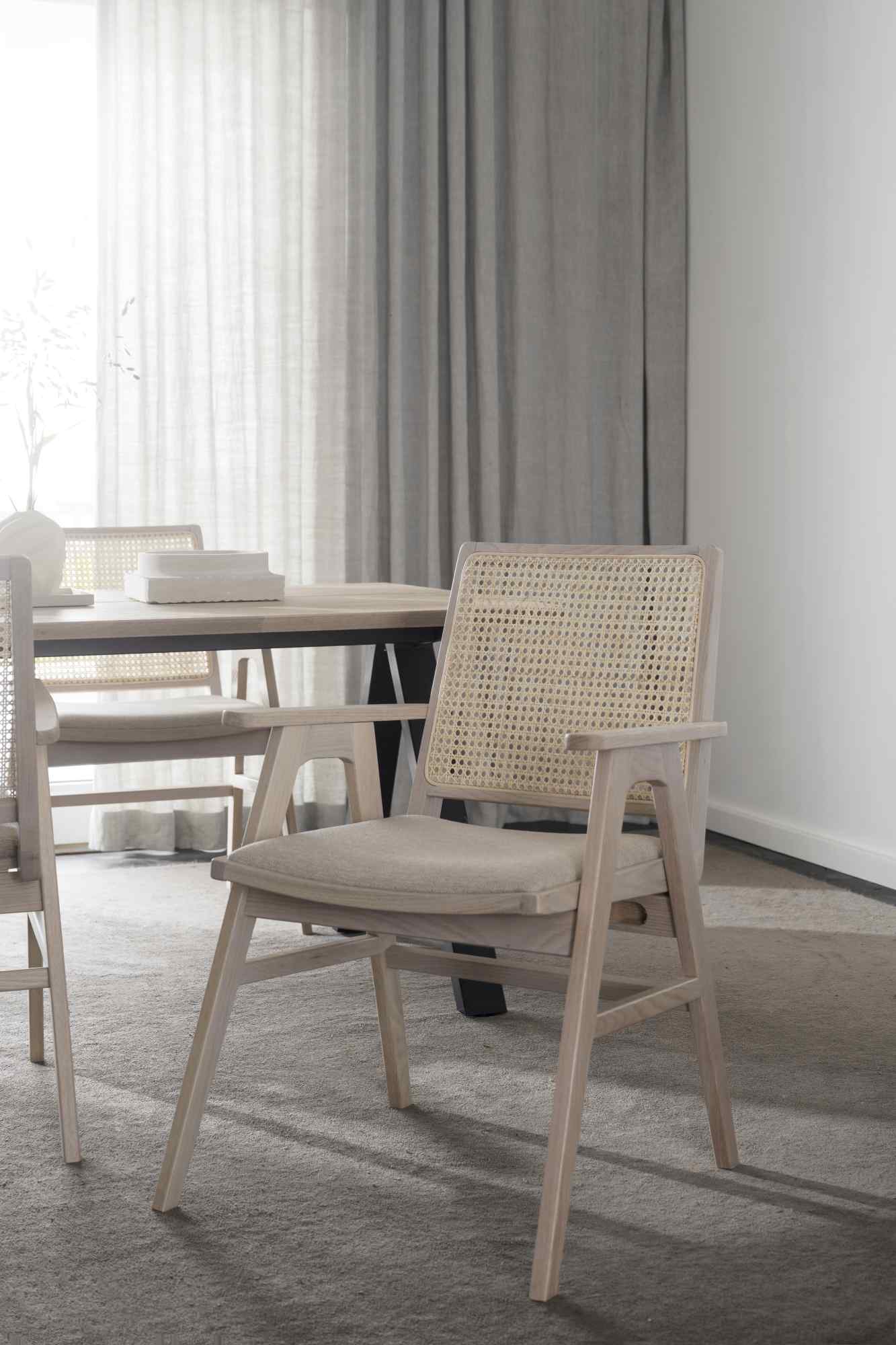 Hochwertiger Stuhl Prestwick 2er Set mit Armlehnen, Whitewash für jede Einrichtung.