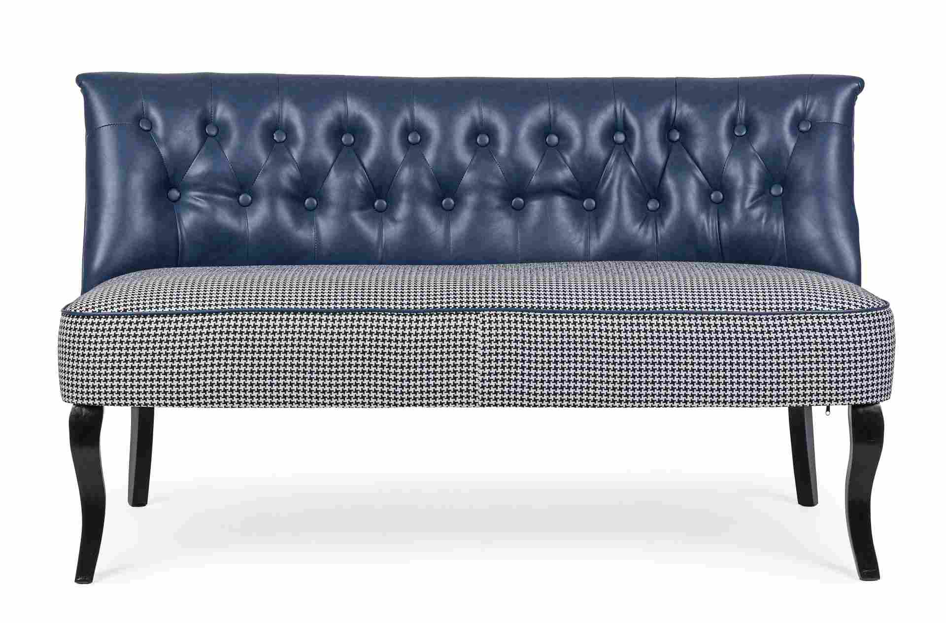 Das Sofa Batilda überzeugt mit seinem klassischen Design. Gefertigt wurde es aus Kunstleder, welches einen blauen Farbton besitzt. Das Gestell ist aus Kiefernholz und hat eine schwarze Farbe. Das Sofa ist in der Ausführung als 2-Sitzer. Die Breite beträgt