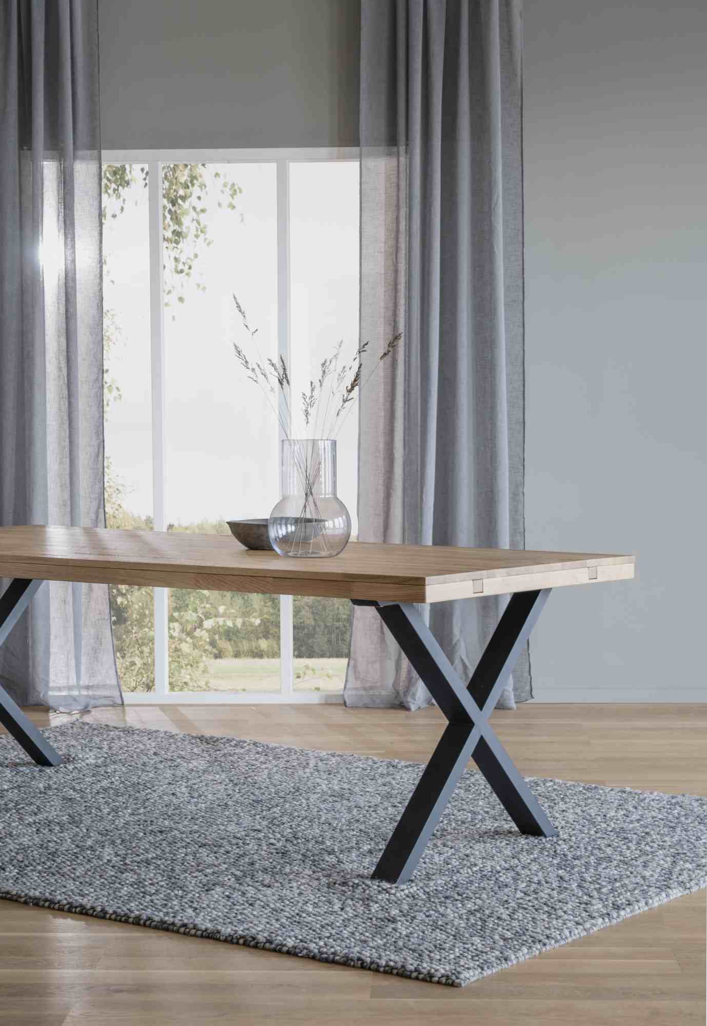 Jetzt entdecken: Esstisch Brooklyn, X-Gestell, 220cm, Natur mit hochwertiger Verarbeitung.