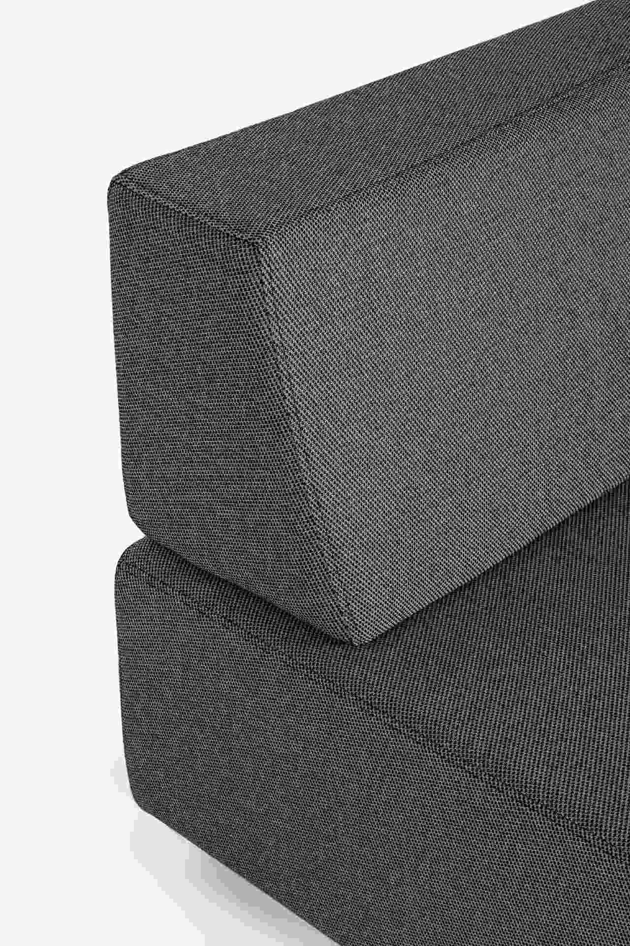 Gartenlounge Sofa Piper mit Kissen und verstellbarer Rückenlehne