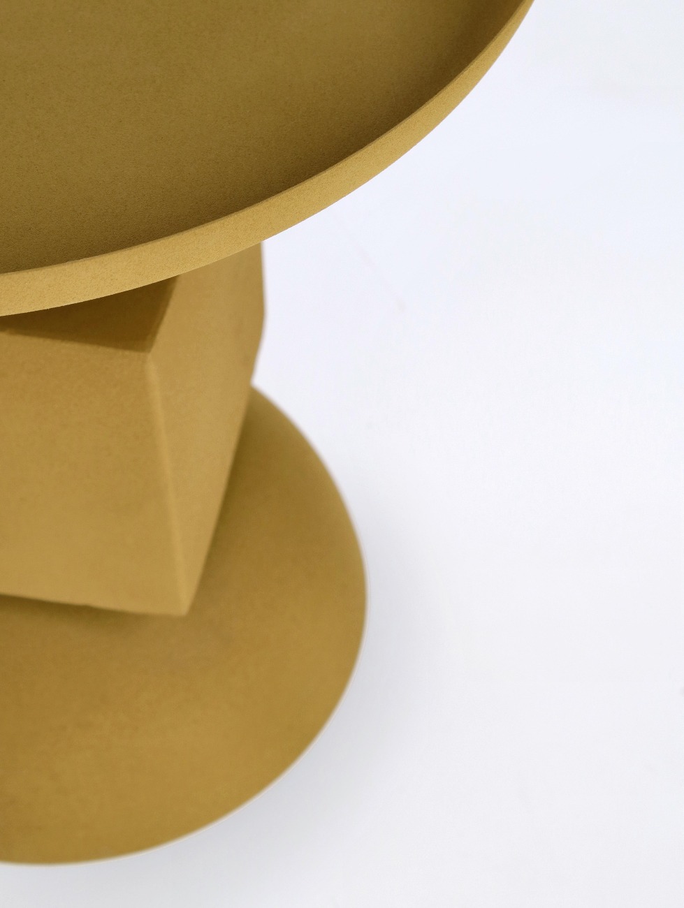 Beistelltisch Alka aus Metall, Senf