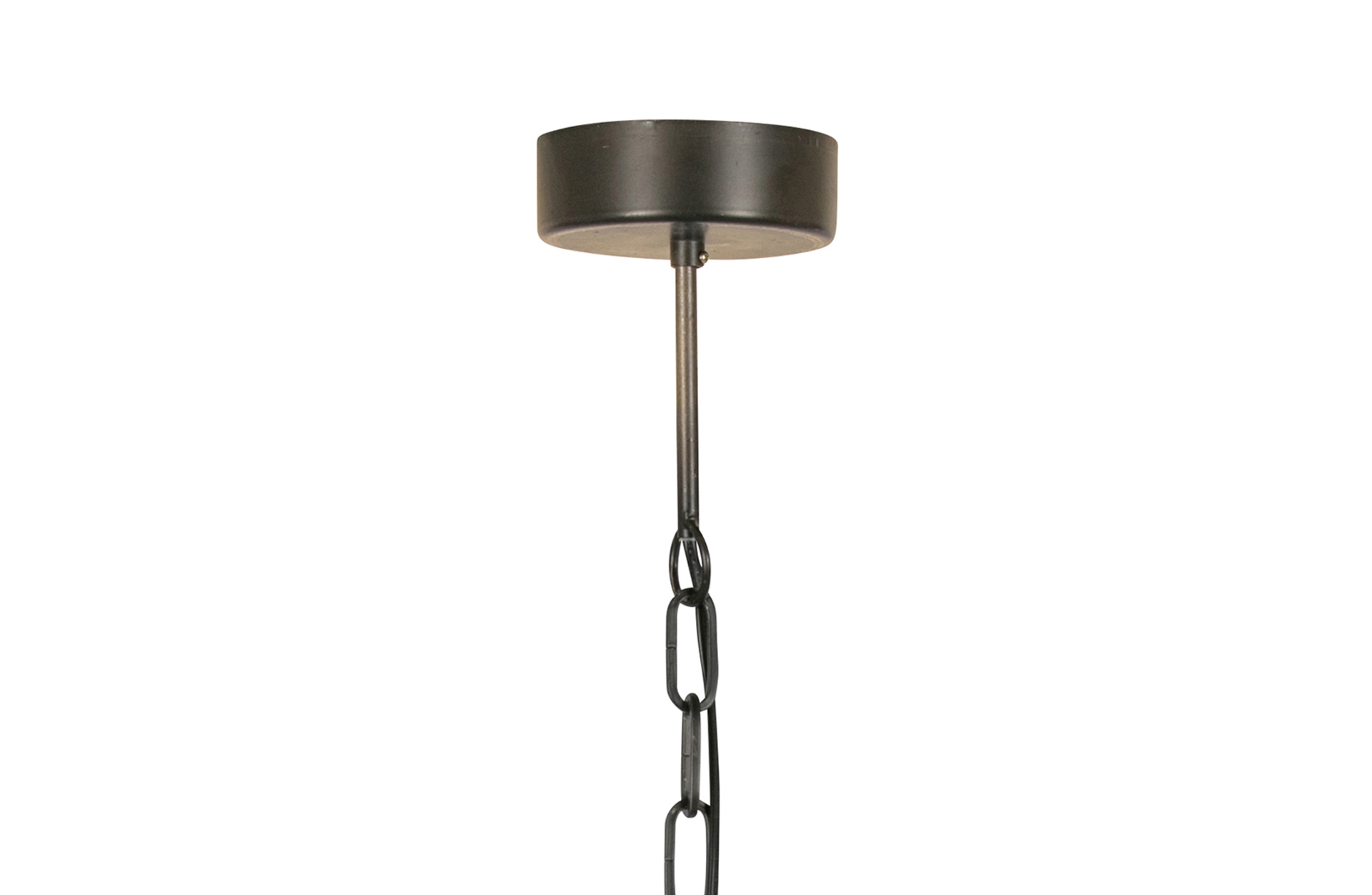 Die Hängelampe Kaki überzeugt mit ihrem modernen Design. Gefertigt wurde die Lampe aus Metall, welches einen schwarzen Farbton besitzt.