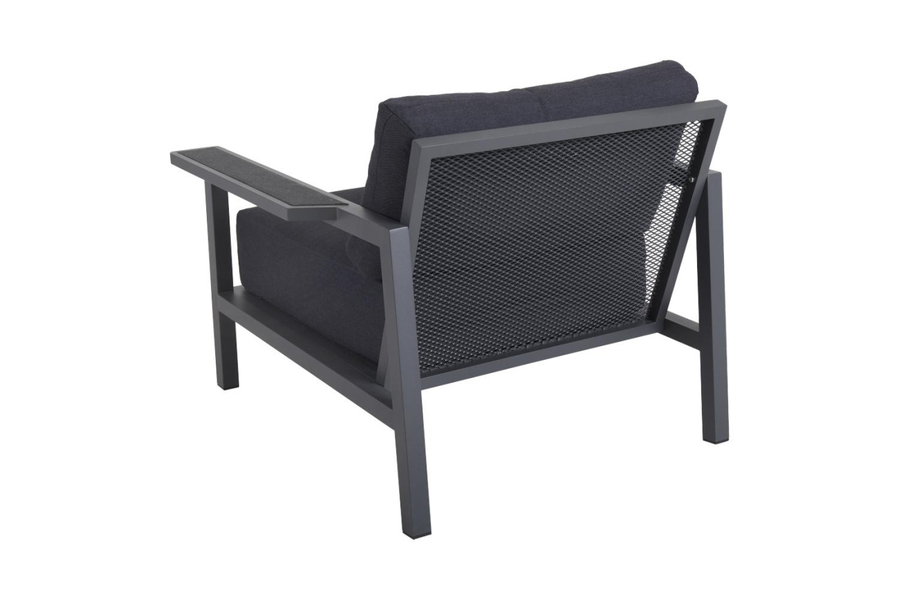 Der Gartensessel Skalfort überzeugt mit seinem modernen Design. Gefertigt wurde er aus Stoff, welcher einen Anthrazit Farbton besitzt. Das Gestell ist aus Metall und hat eine Anthrazit Farbe. Die Sitzhöhe des Sessels beträgt 42 cm.