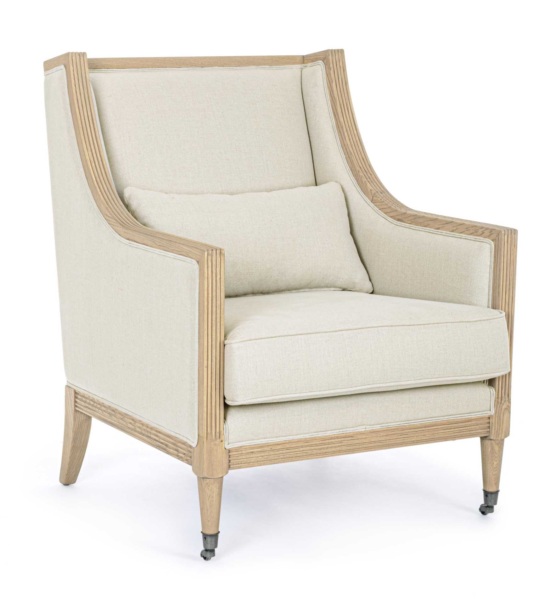 Der Sessel Marlin überzeugt mit seinem klassischen Design. Gefertigt wurde er aus Stoff, welcher einen natürlichen Farbton besitzt. Das Gestell ist aus Eschenholz und hat eine natürliche Farbe. Der Sessel besitzt eine Sitzhöhe von 47 cm. Die Breite beträg