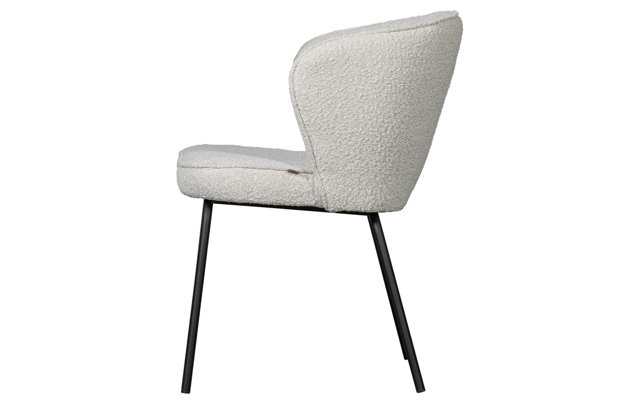Der Esszimmerstuhl Admit überzeugt mit seinem modernen Design. Gefertigt wurde er aus Boucle Stoff, welcher einen weißen Farbton besitzt. Das Gestell ist aus Metall und hat eine schwarze Farbe. Der Sessel besitzt eine Sitzhöhe von 48.