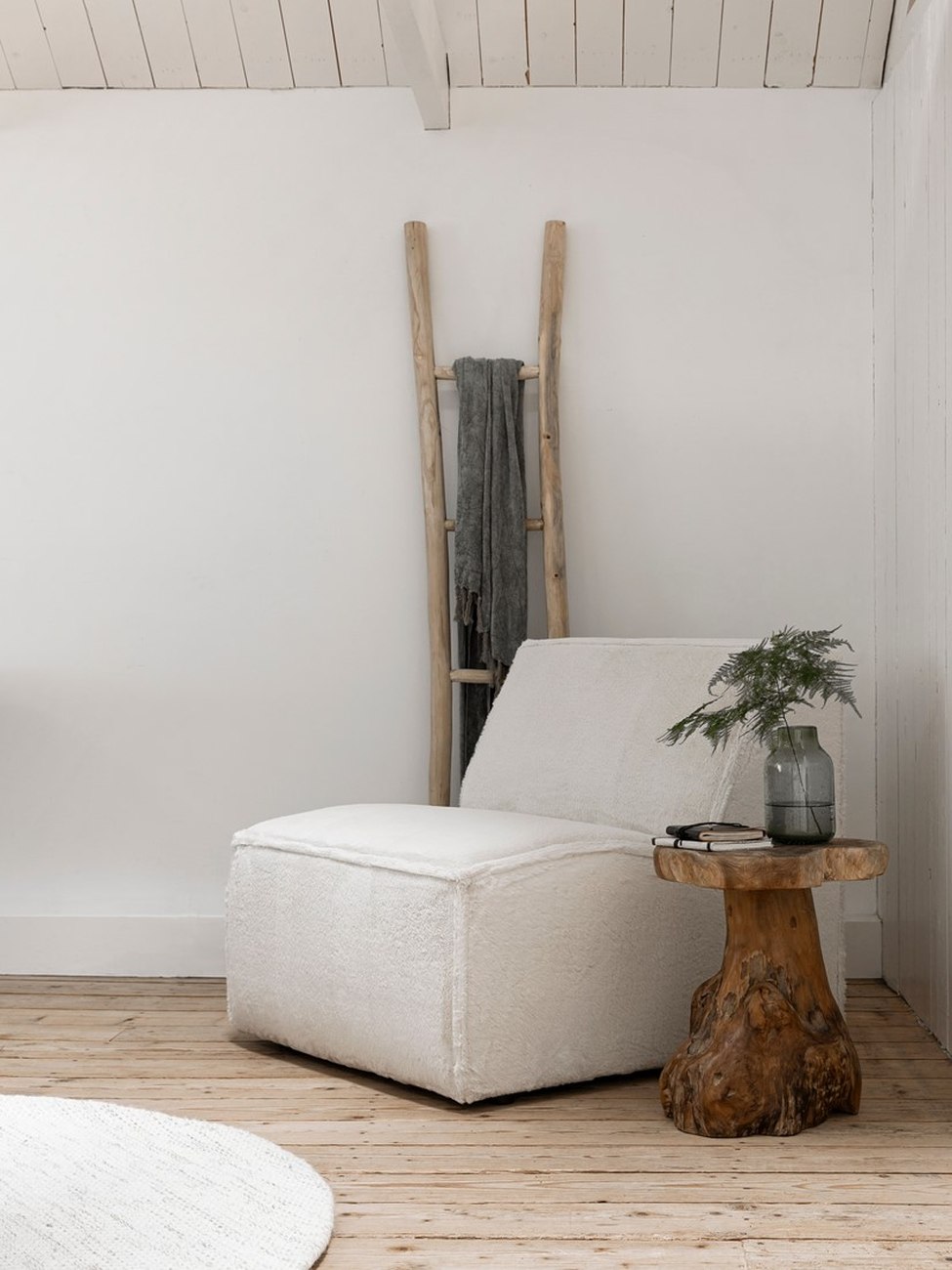 Beistelltisch Mushroom aus Teakholz, Natur