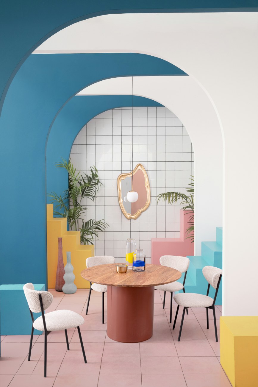 Esstisch Ojas aus Akazienholz Ø 115 cm, Terrakotta