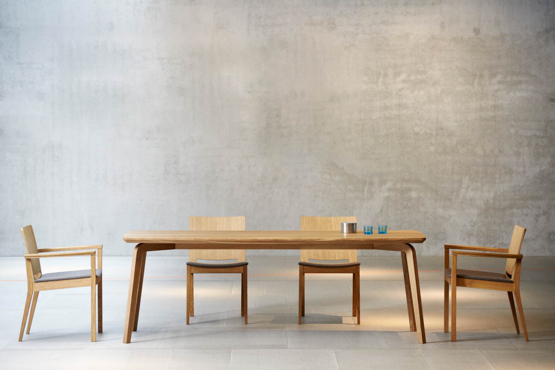 Stuhl Kelly aus Eichenholz